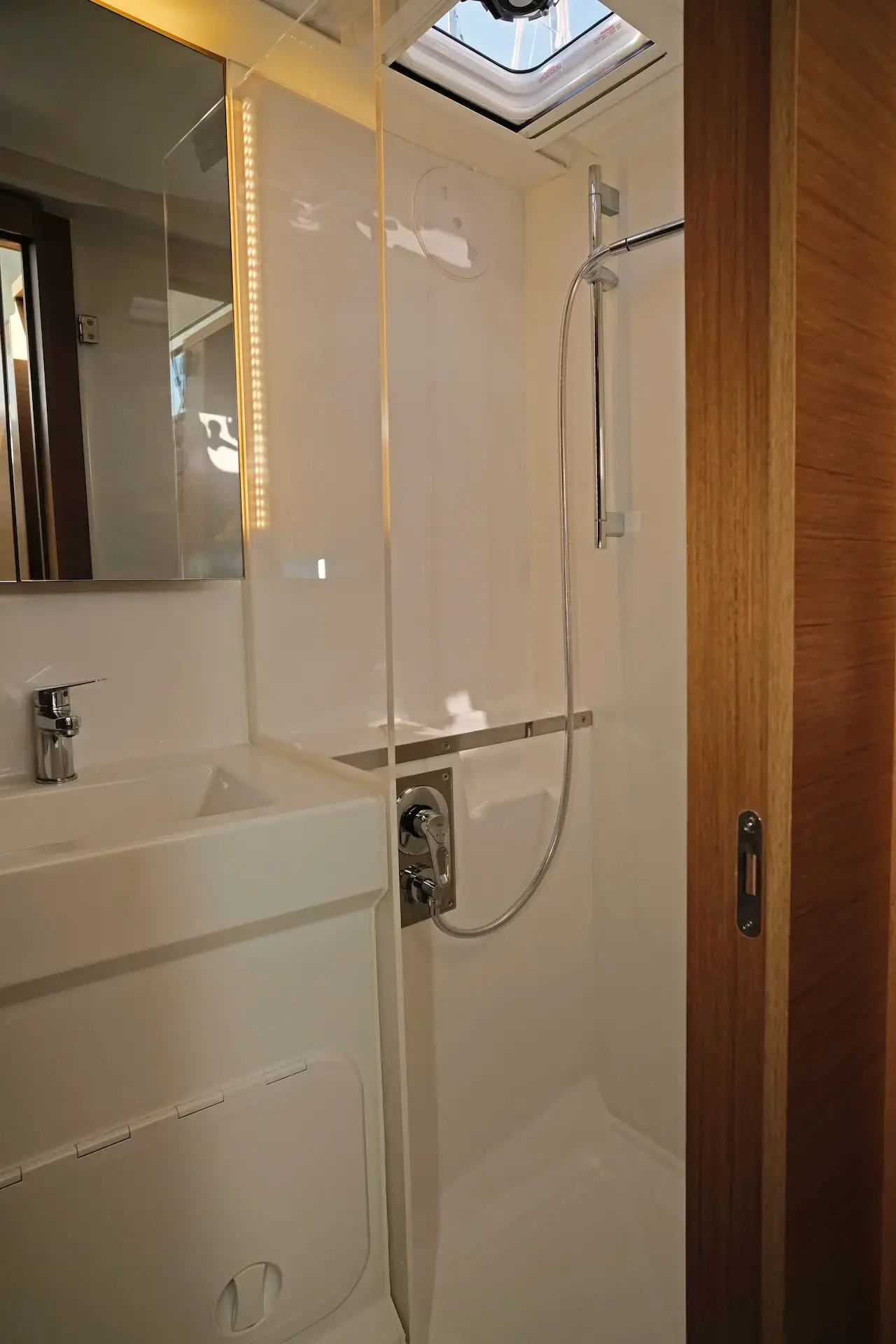 Bronze Kiss thumbnail 15