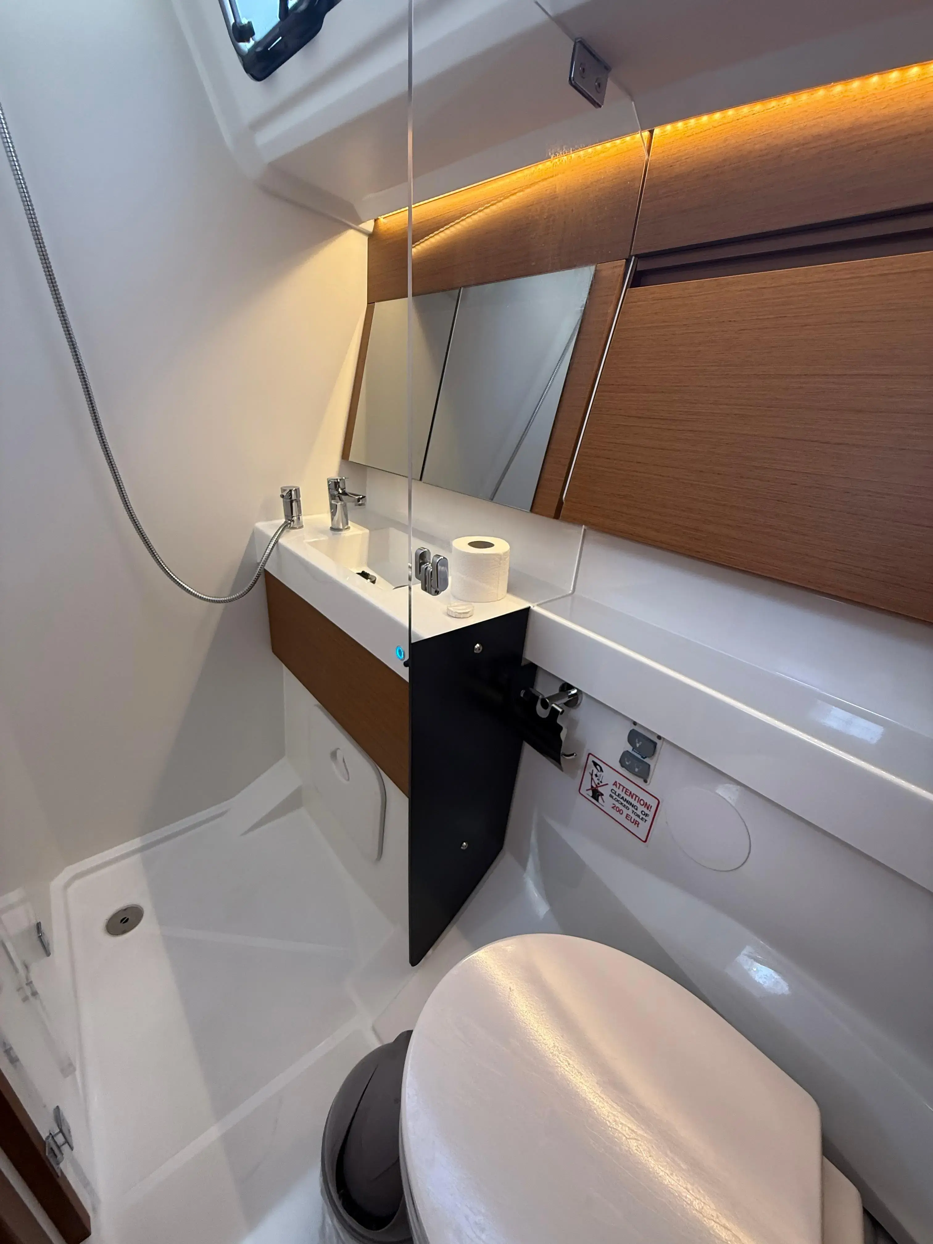 Sunset Kiss thumbnail 13