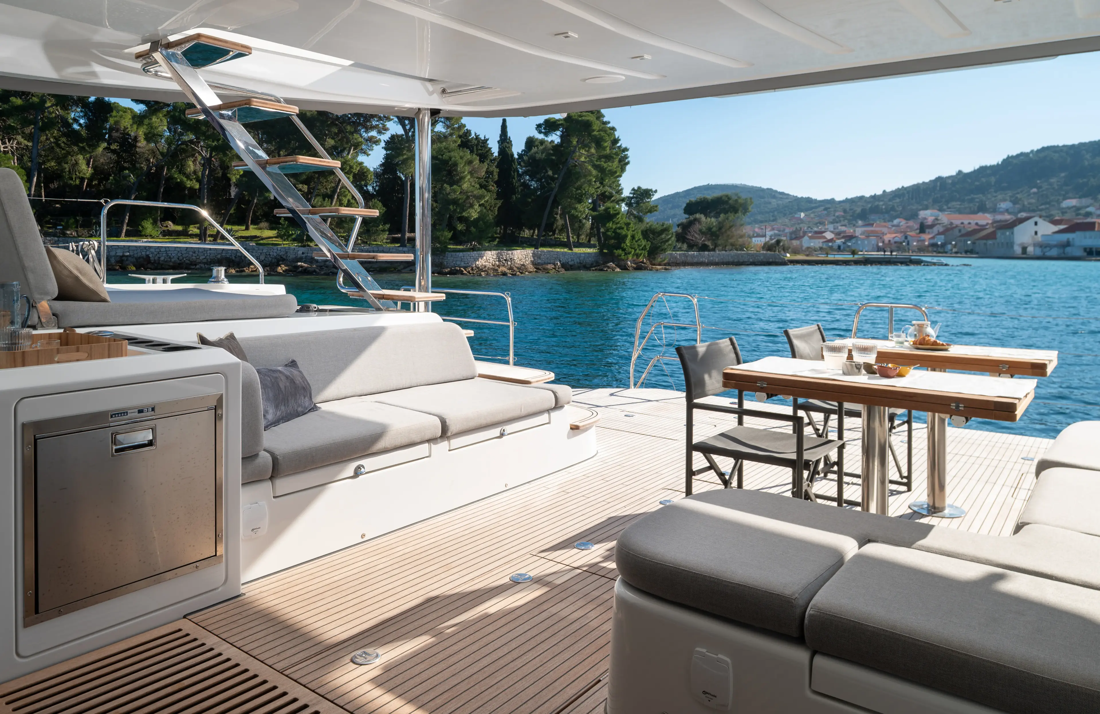 DIAMOND DIVA thumbnail 12