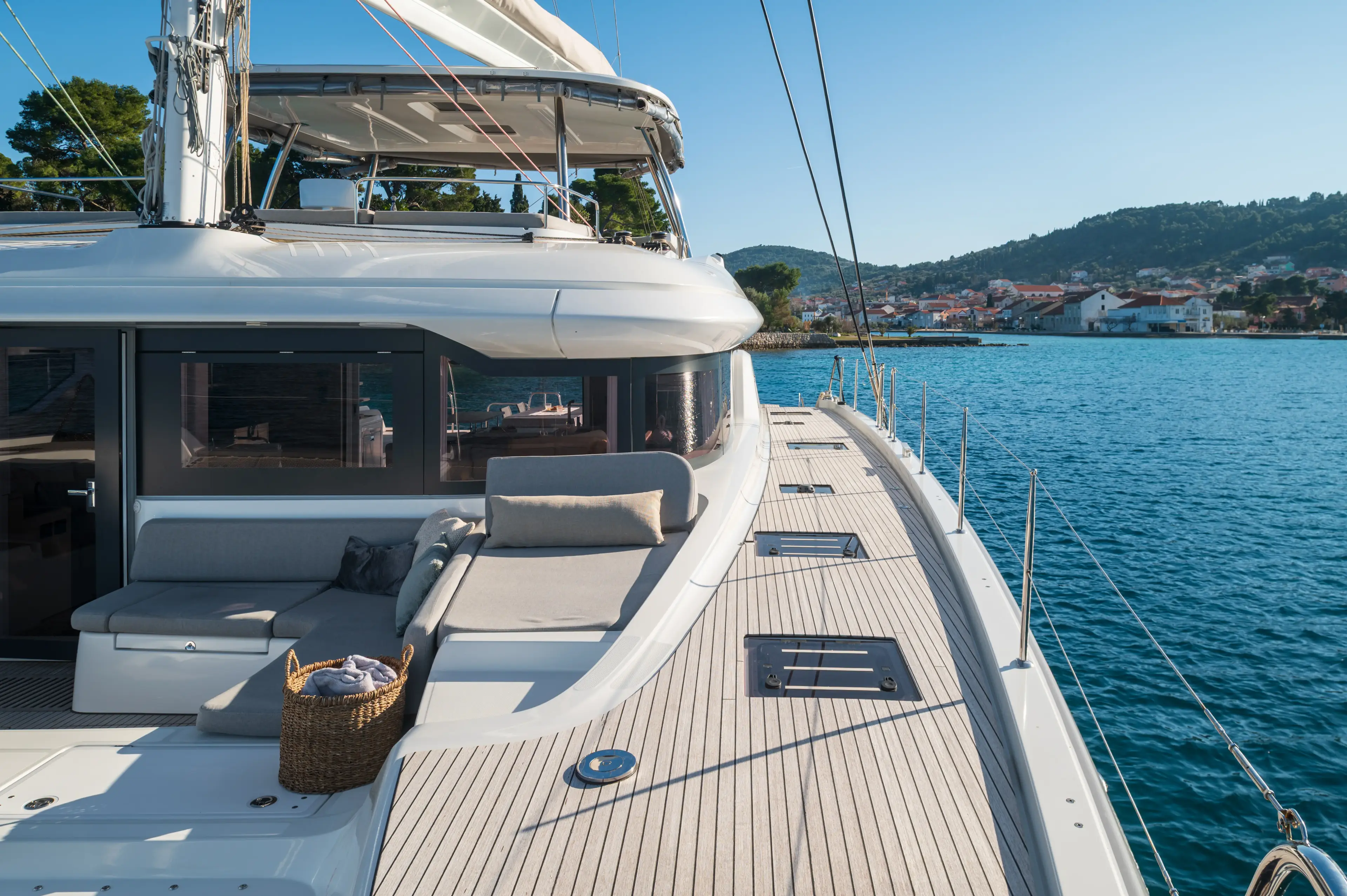 DIAMOND DIVA thumbnail 34