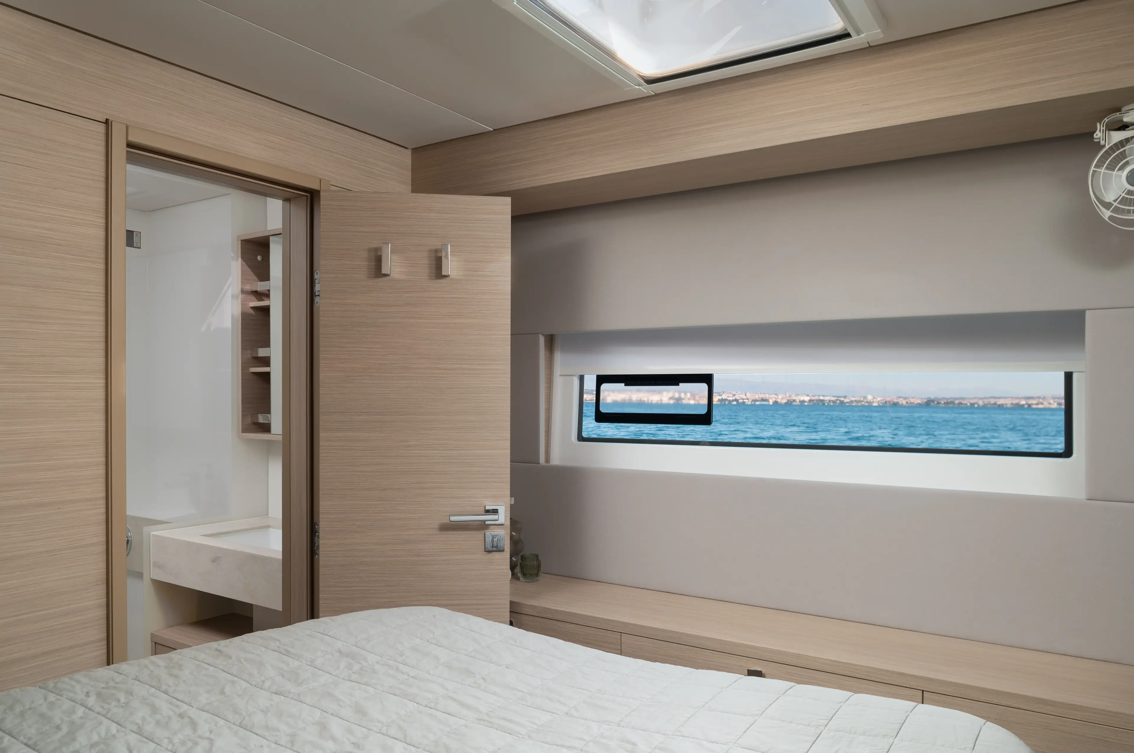 DIAMOND DIVA thumbnail 49