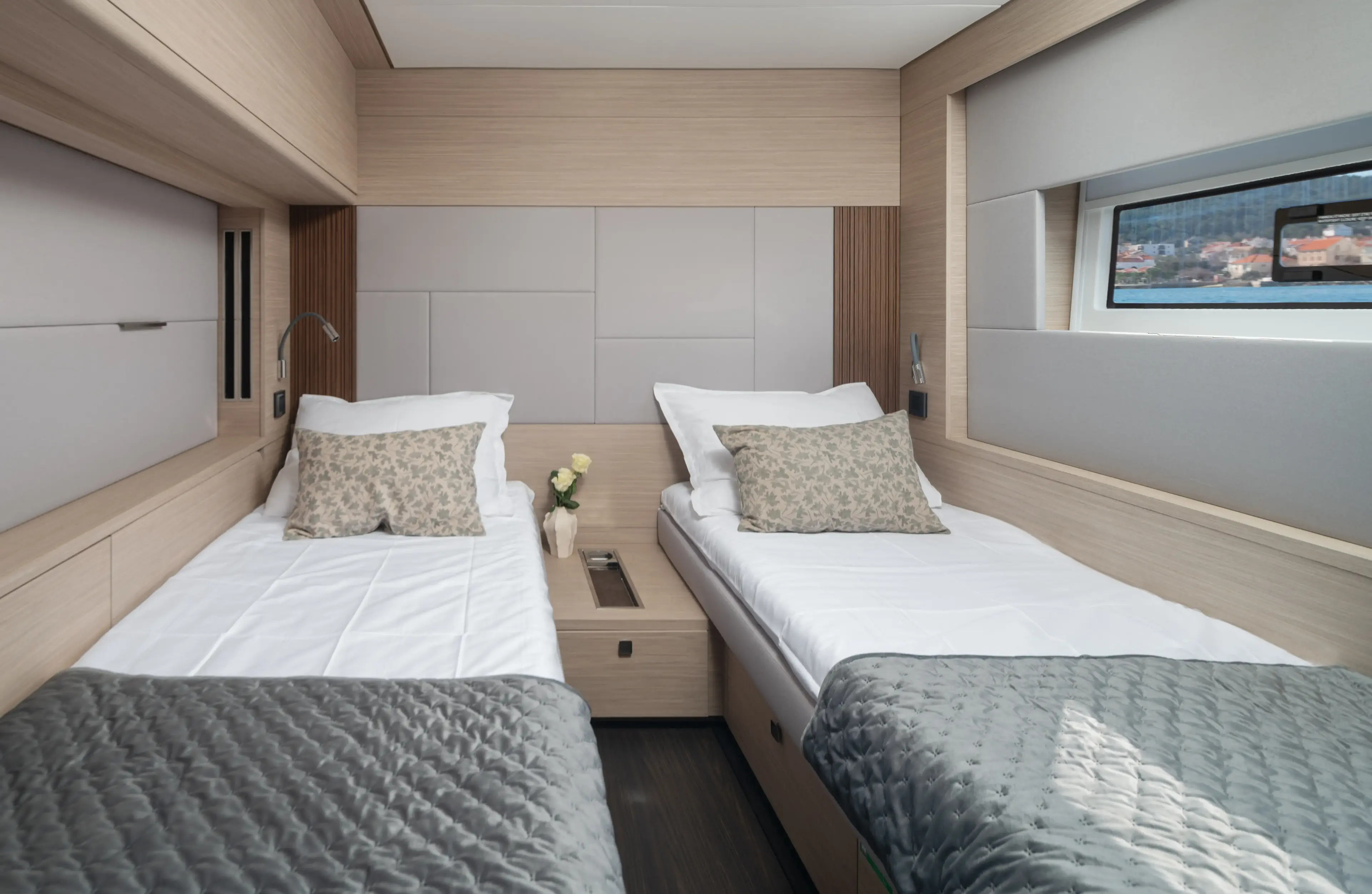 DIAMOND DIVA thumbnail 55