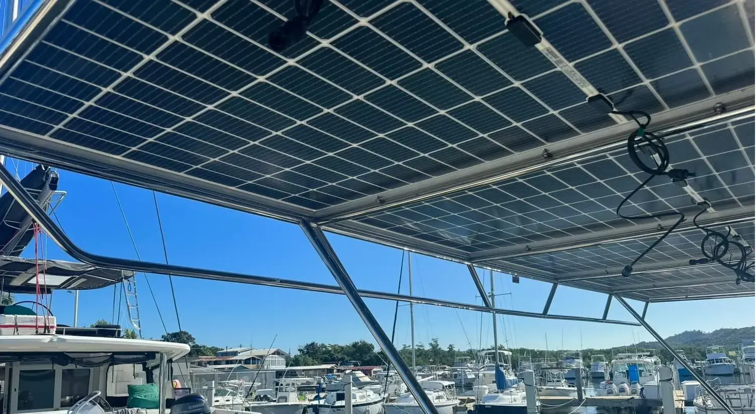 Yacht 1054 thumbnail 12