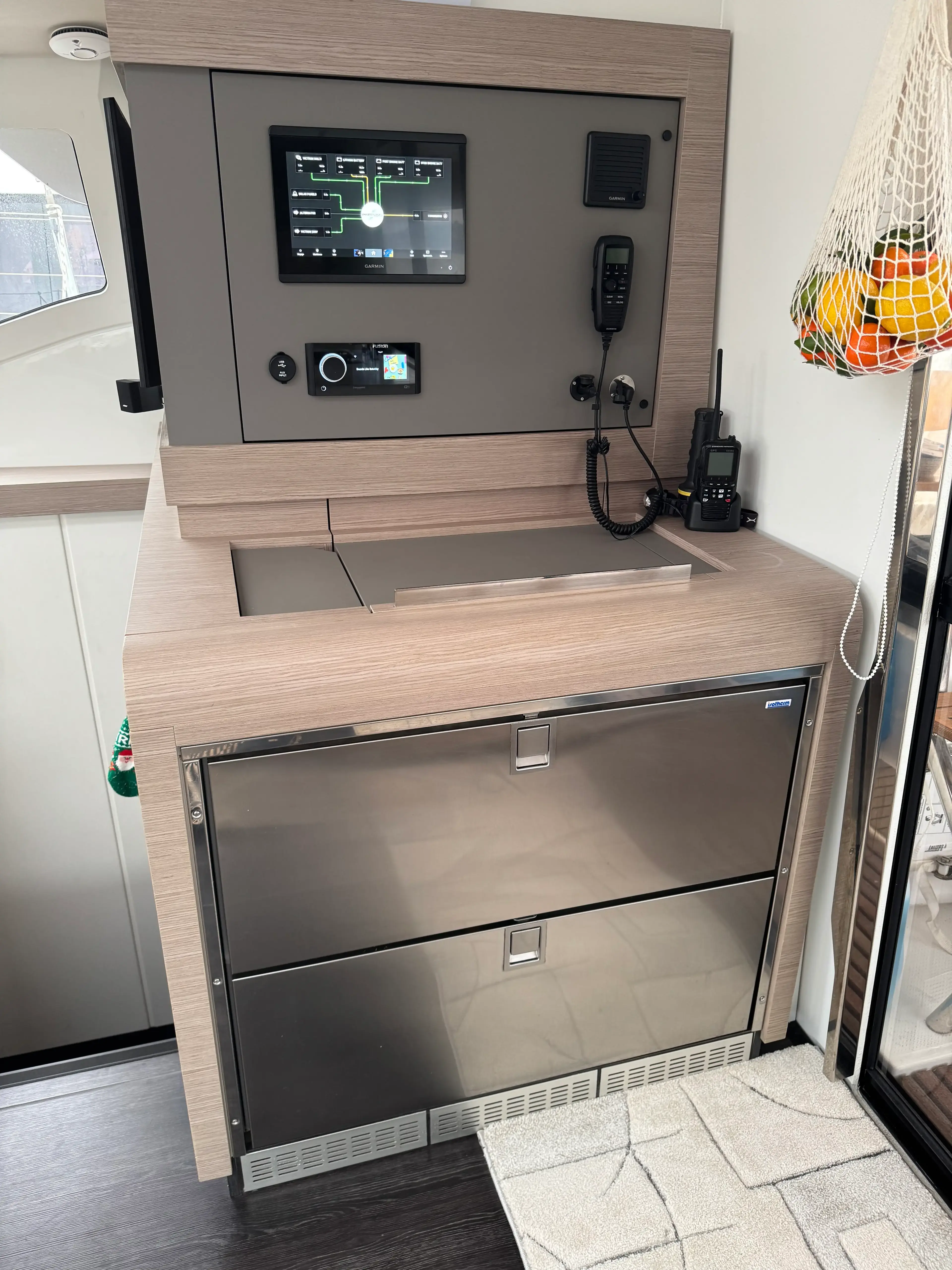 Yacht 1054 thumbnail 16