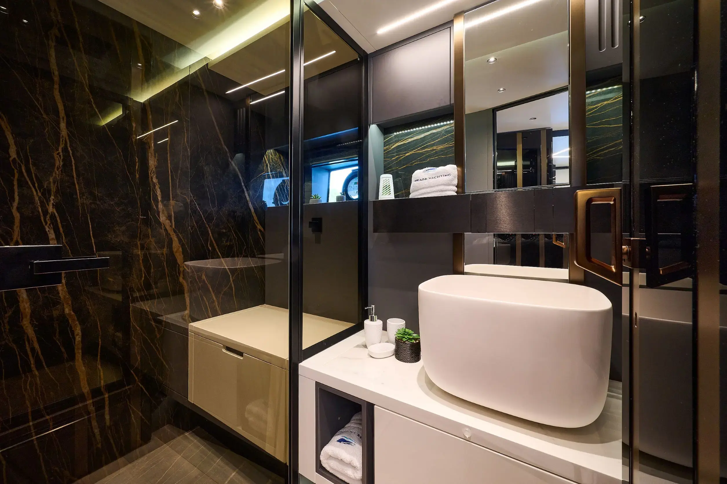 Blue Moon thumbnail 17