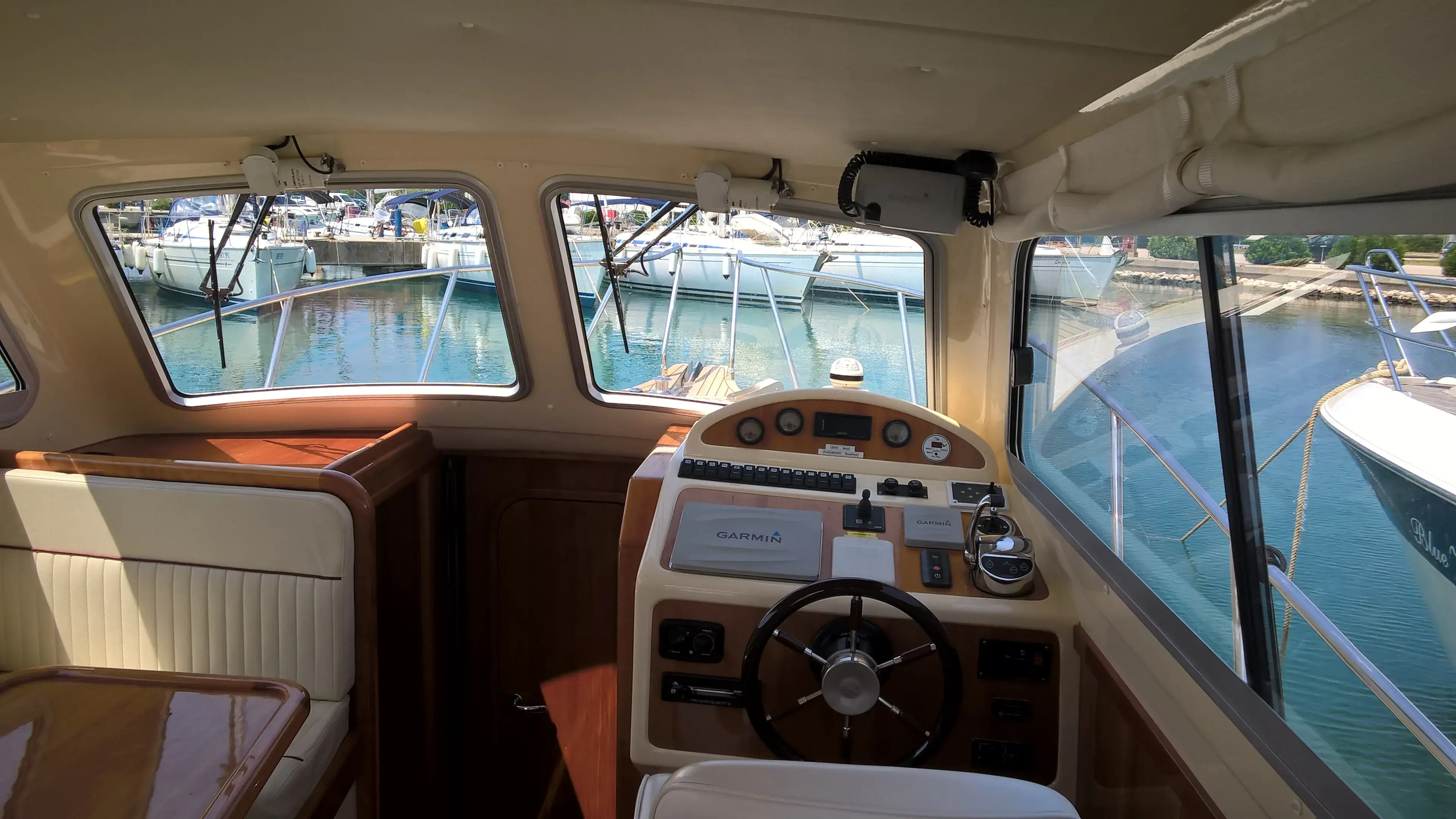 Yacht 286 thumbnail 18