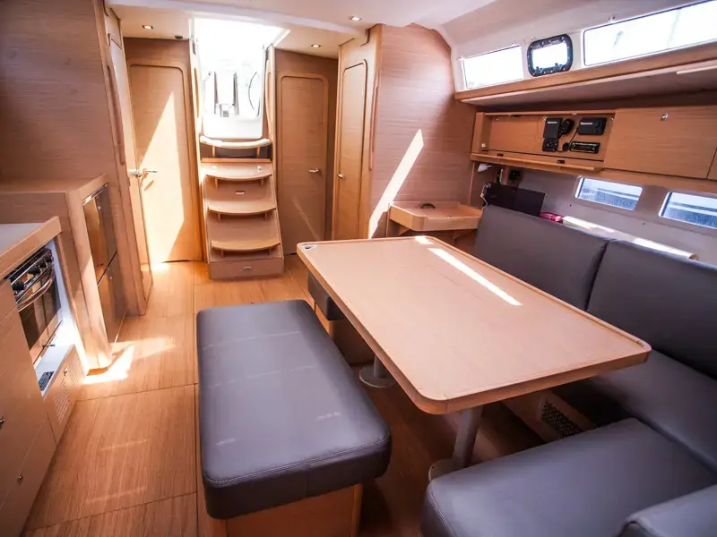 MADICKEN (new sails 2024., air condition) thumbnail 18