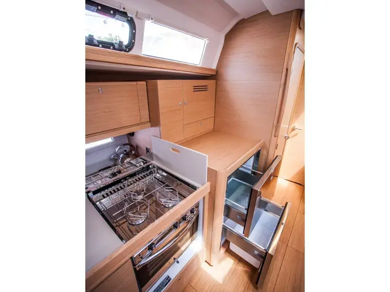 LISABET (new sails 2024., air condition) thumbnail 16