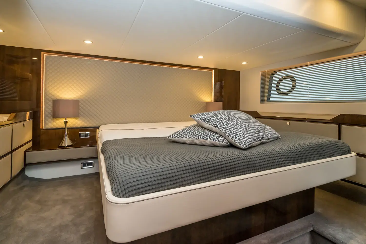 Lady Noble thumbnail 9