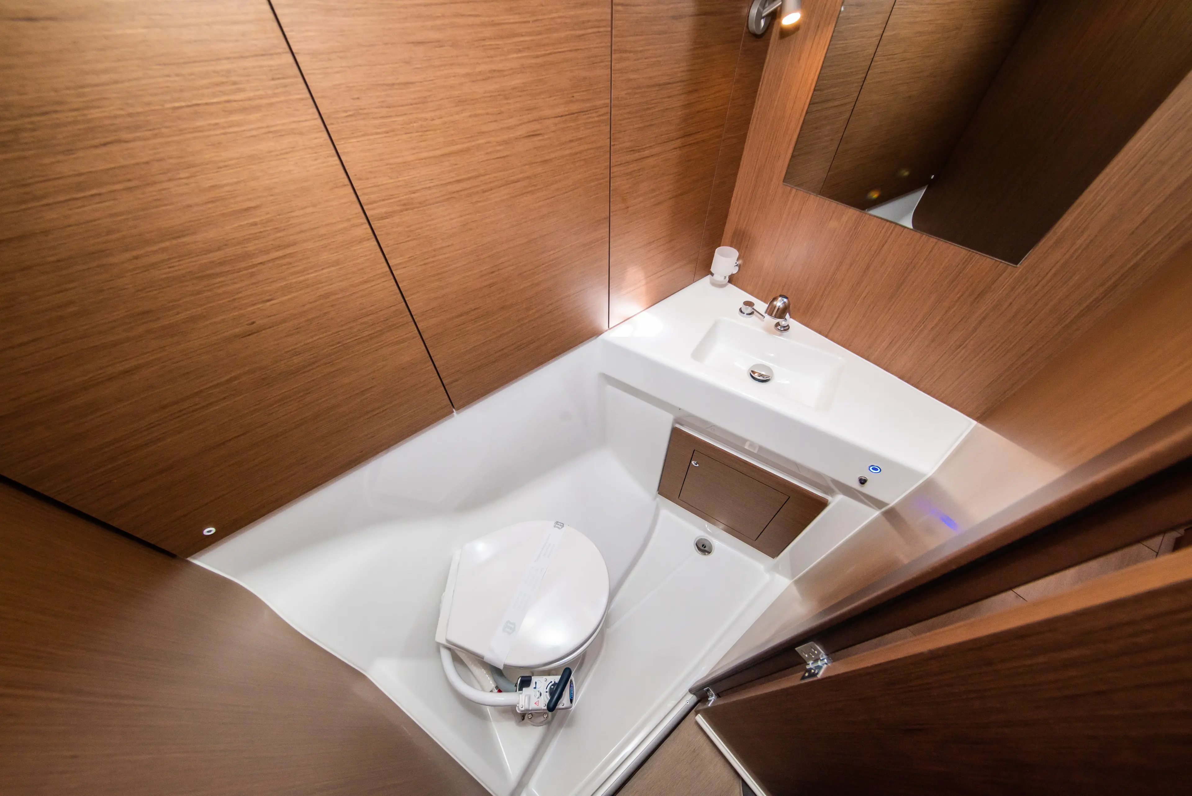 Poseidon thumbnail 52