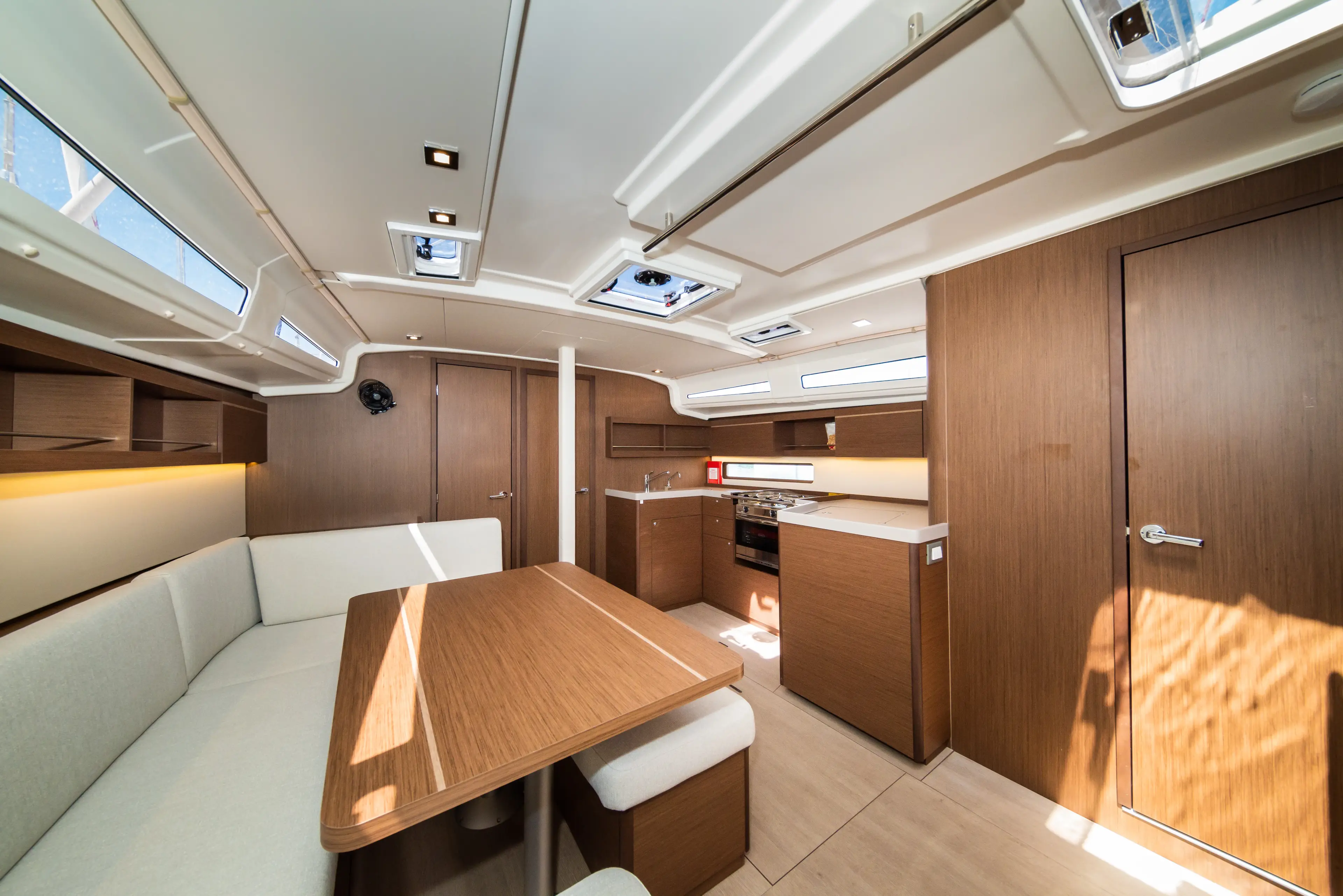 Poseidon thumbnail 61