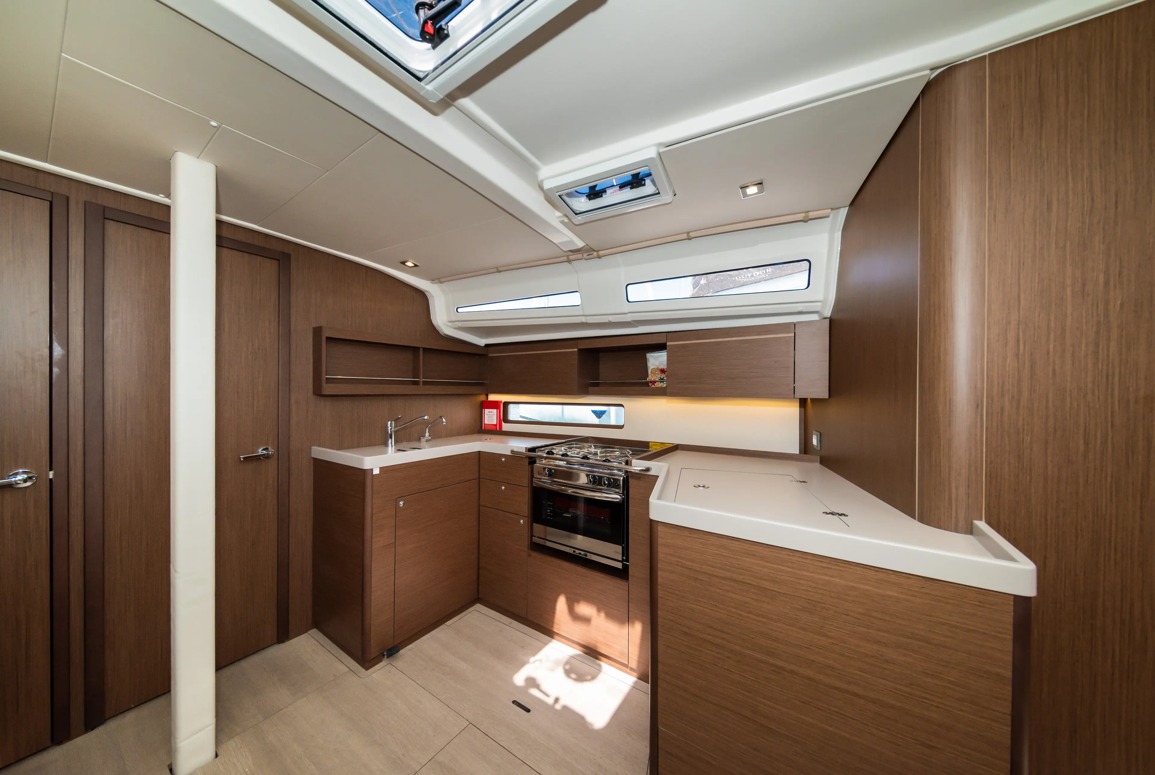 Poseidon thumbnail 65