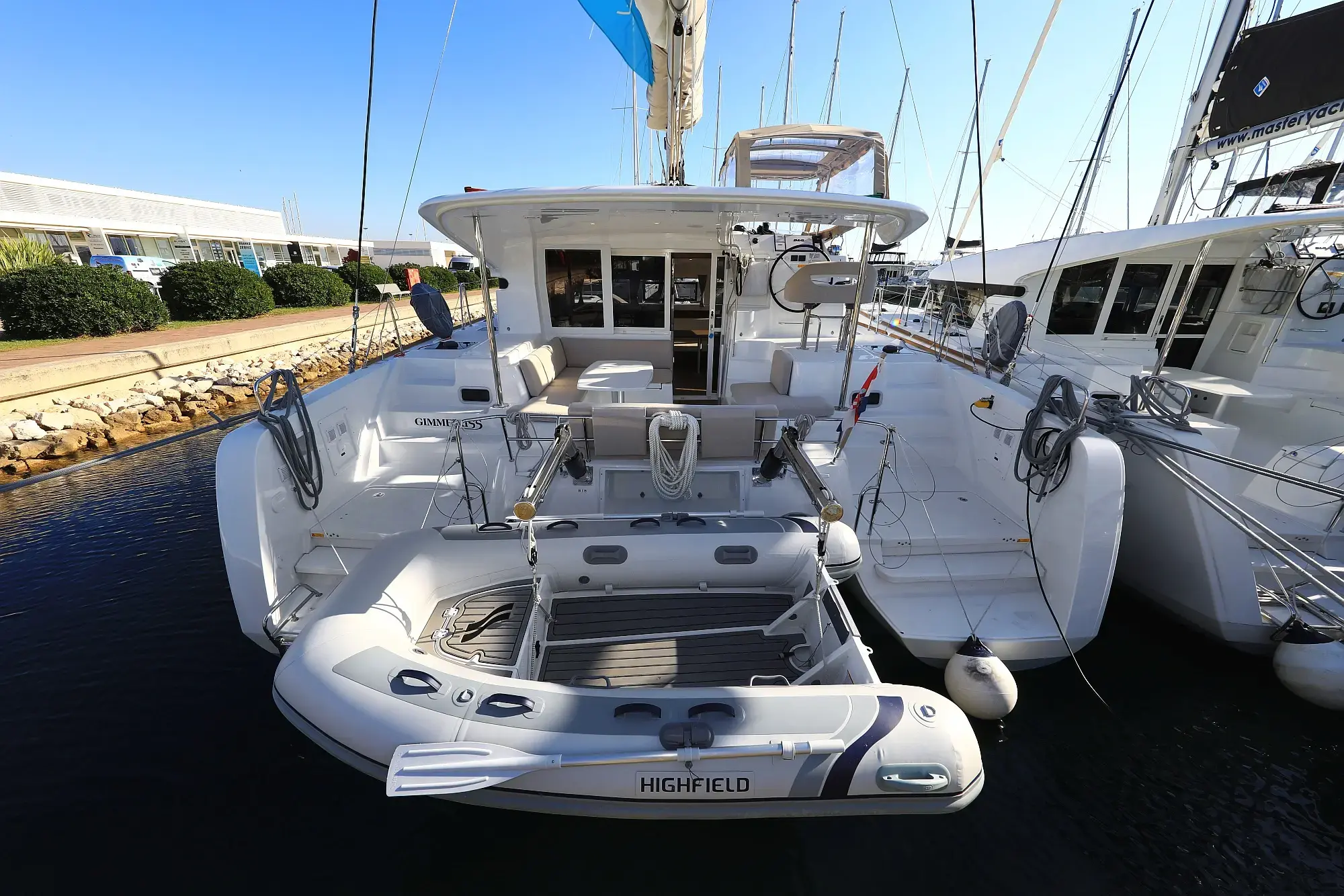 GIMME KISS thumbnail 4