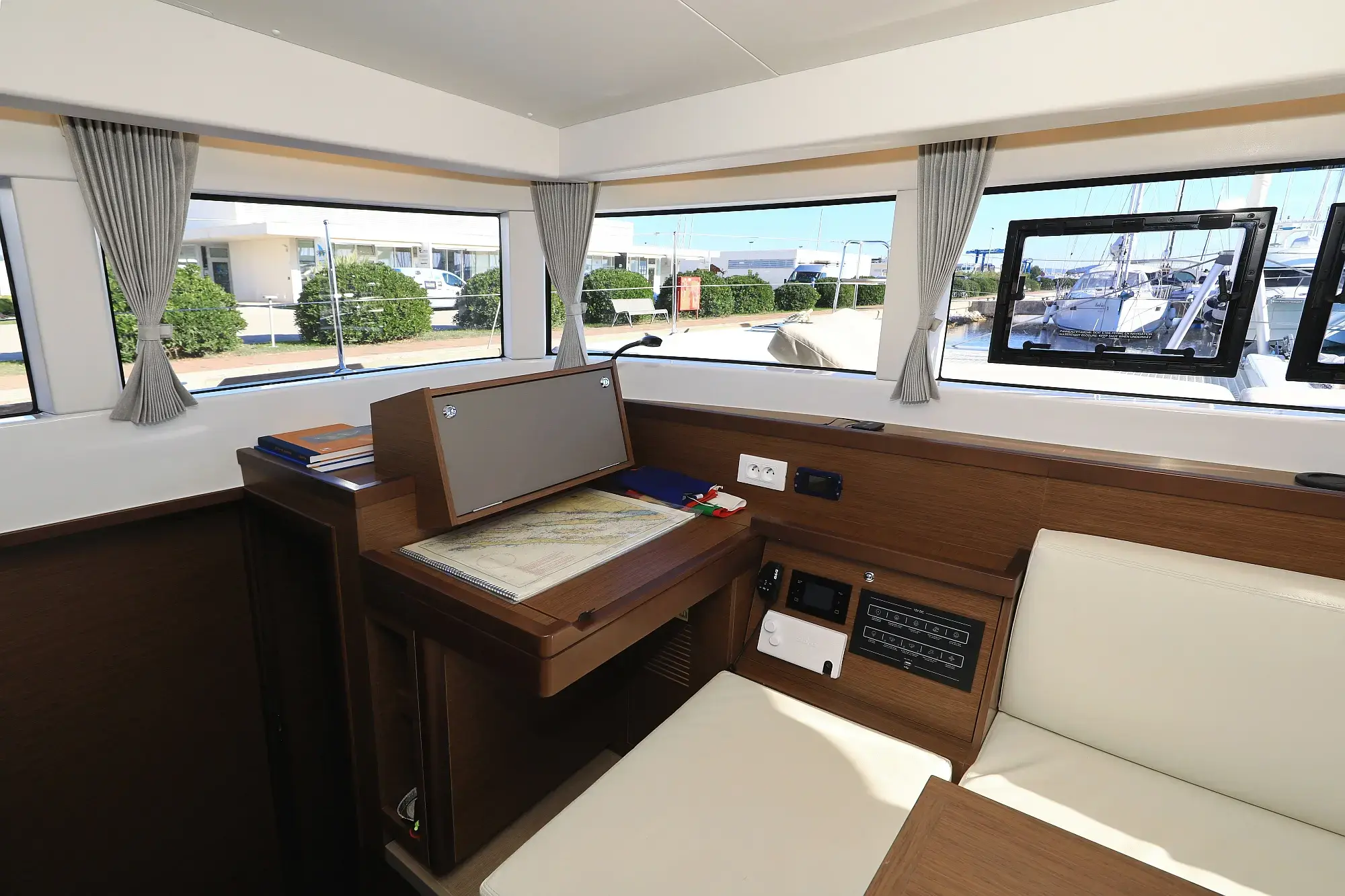 GIMME KISS thumbnail 29