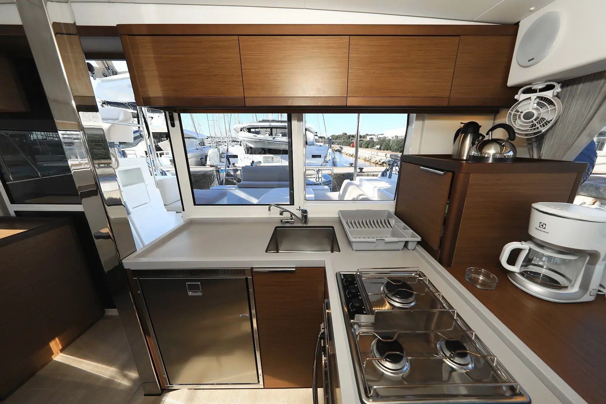 GIMME KISS thumbnail 38