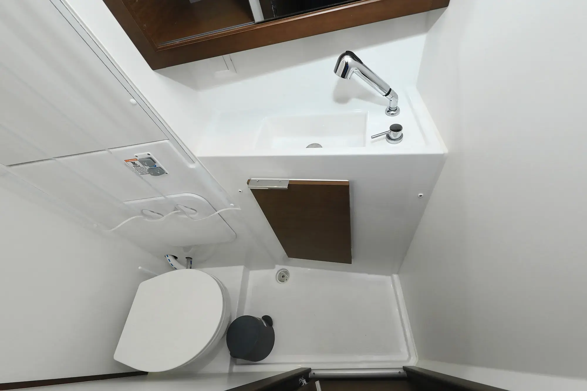 GIMME KISS thumbnail 47