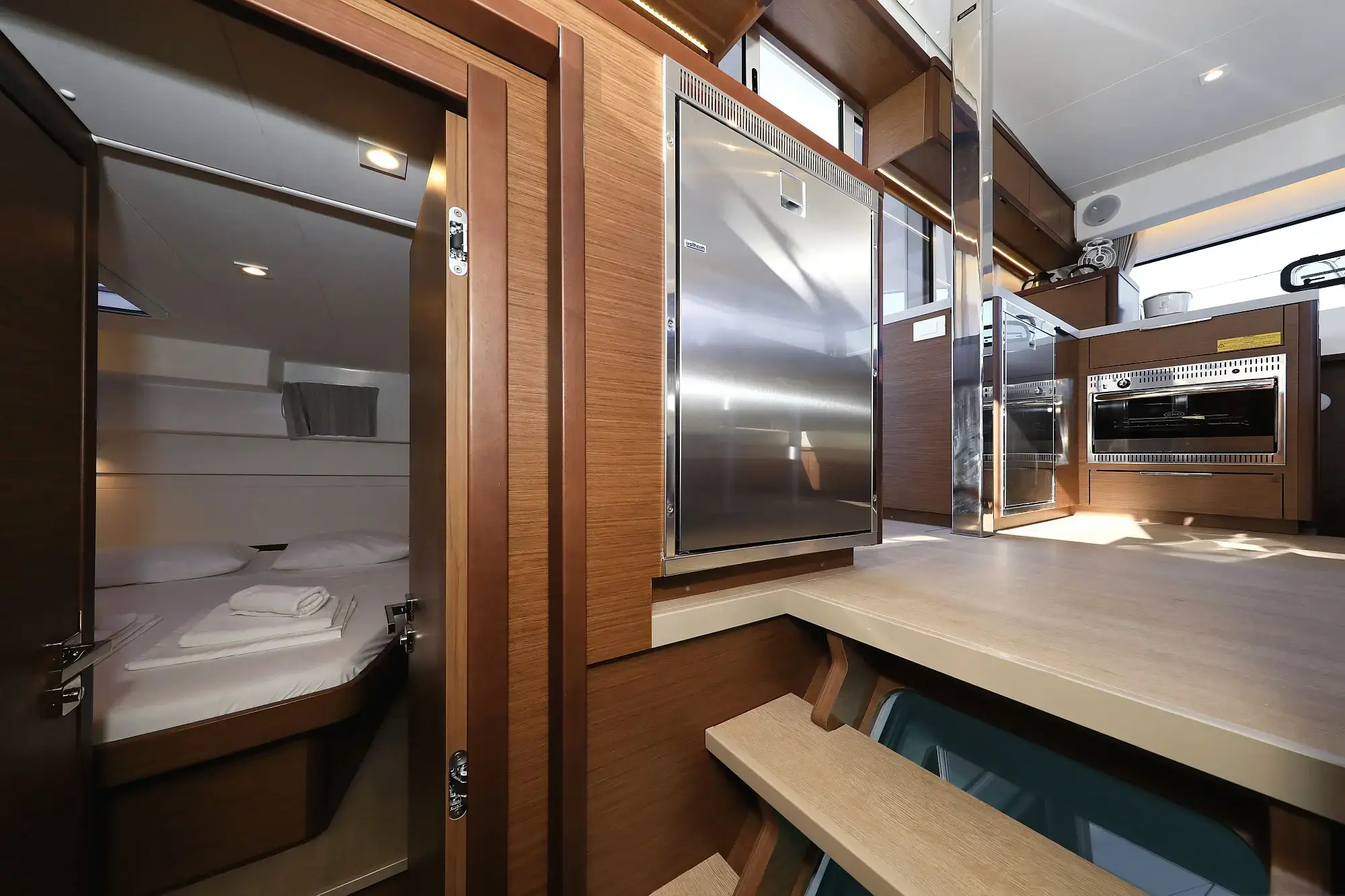 GIMME KISS thumbnail 55