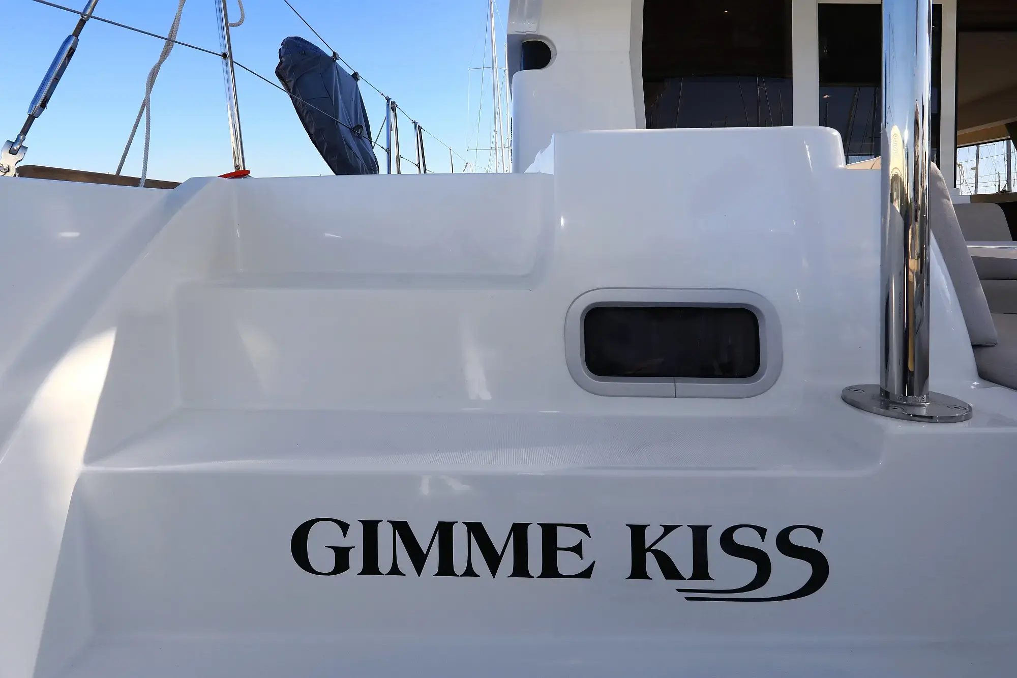 GIMME KISS thumbnail 64