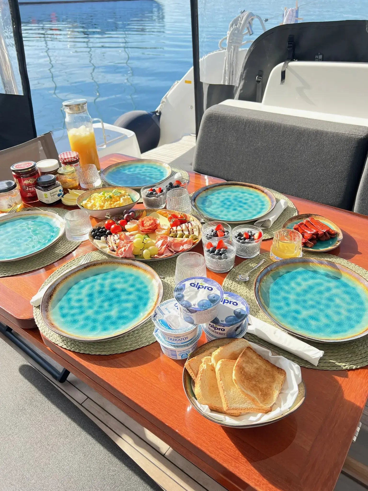 Twin Joy + thumbnail 27