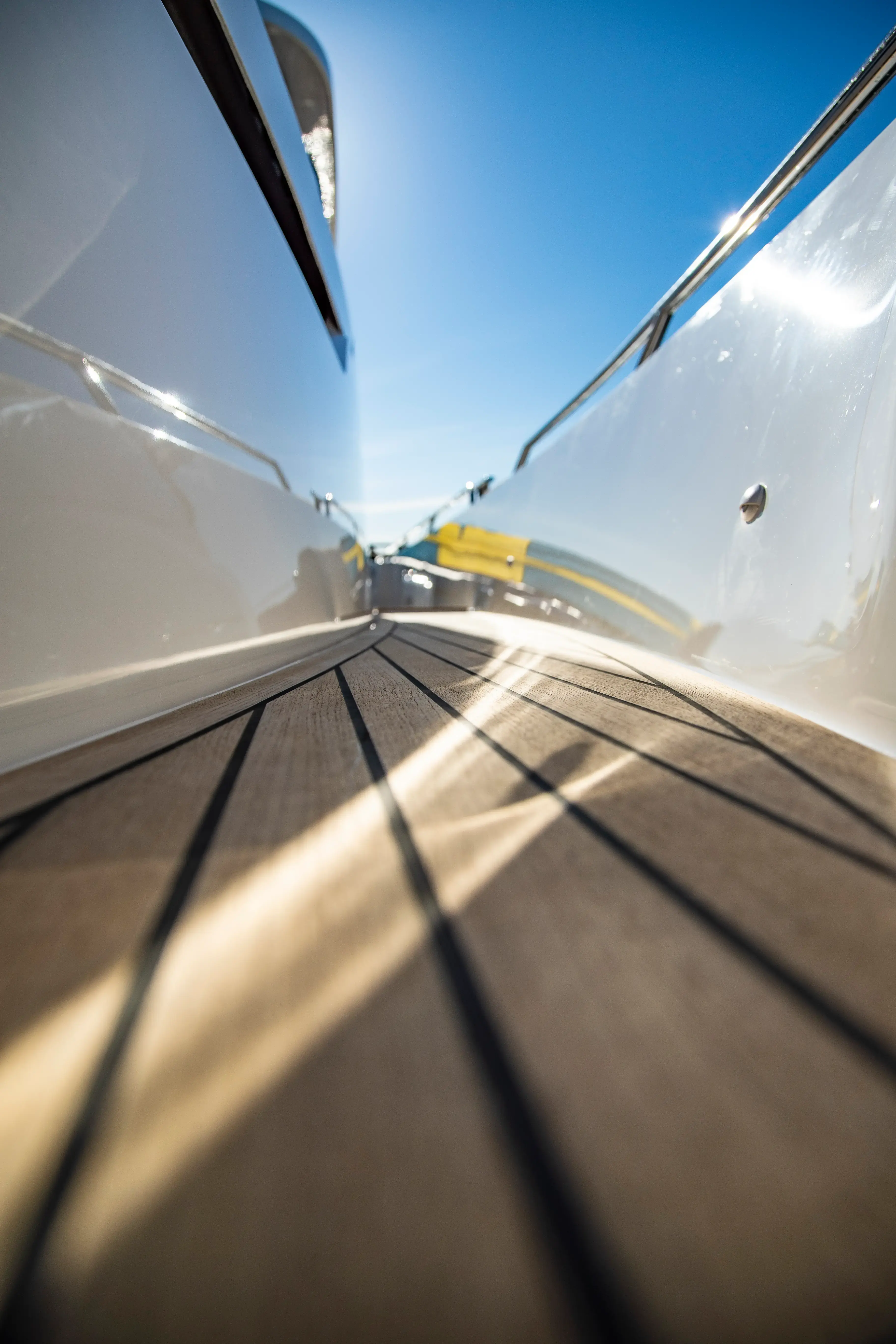 Yacht 731 thumbnail 22