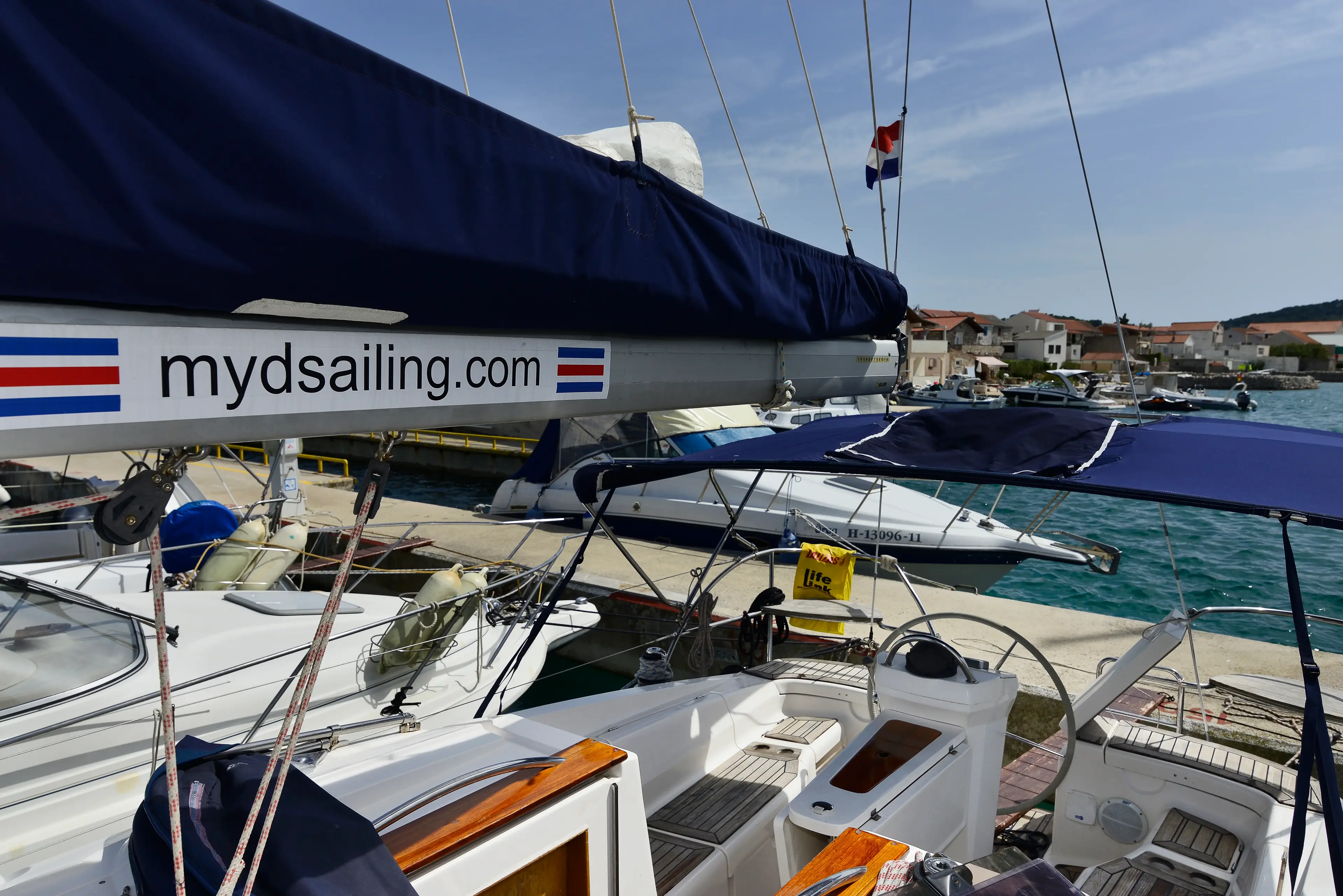 Amazone thumbnail 11