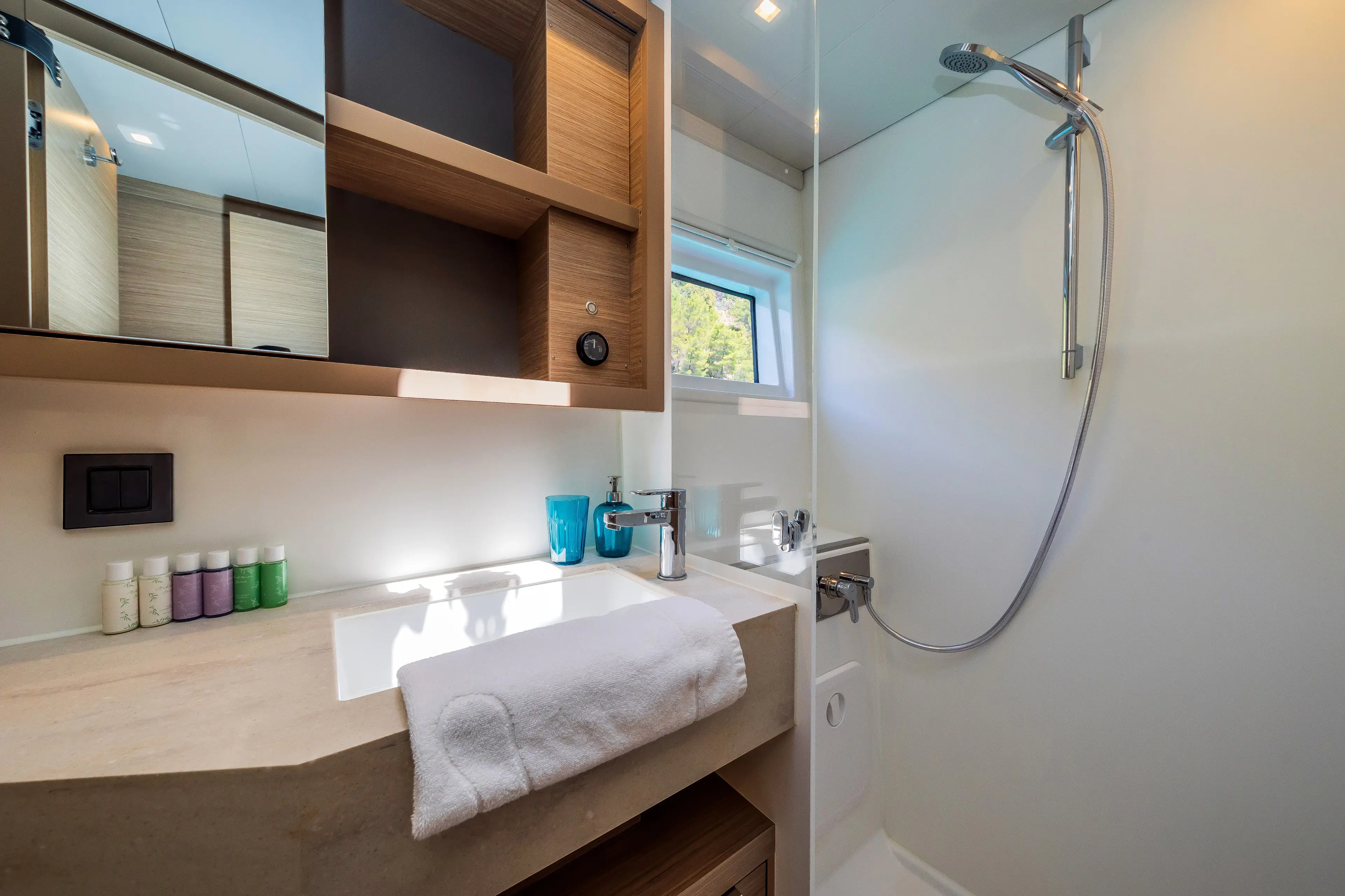 BIG BLUE thumbnail 20