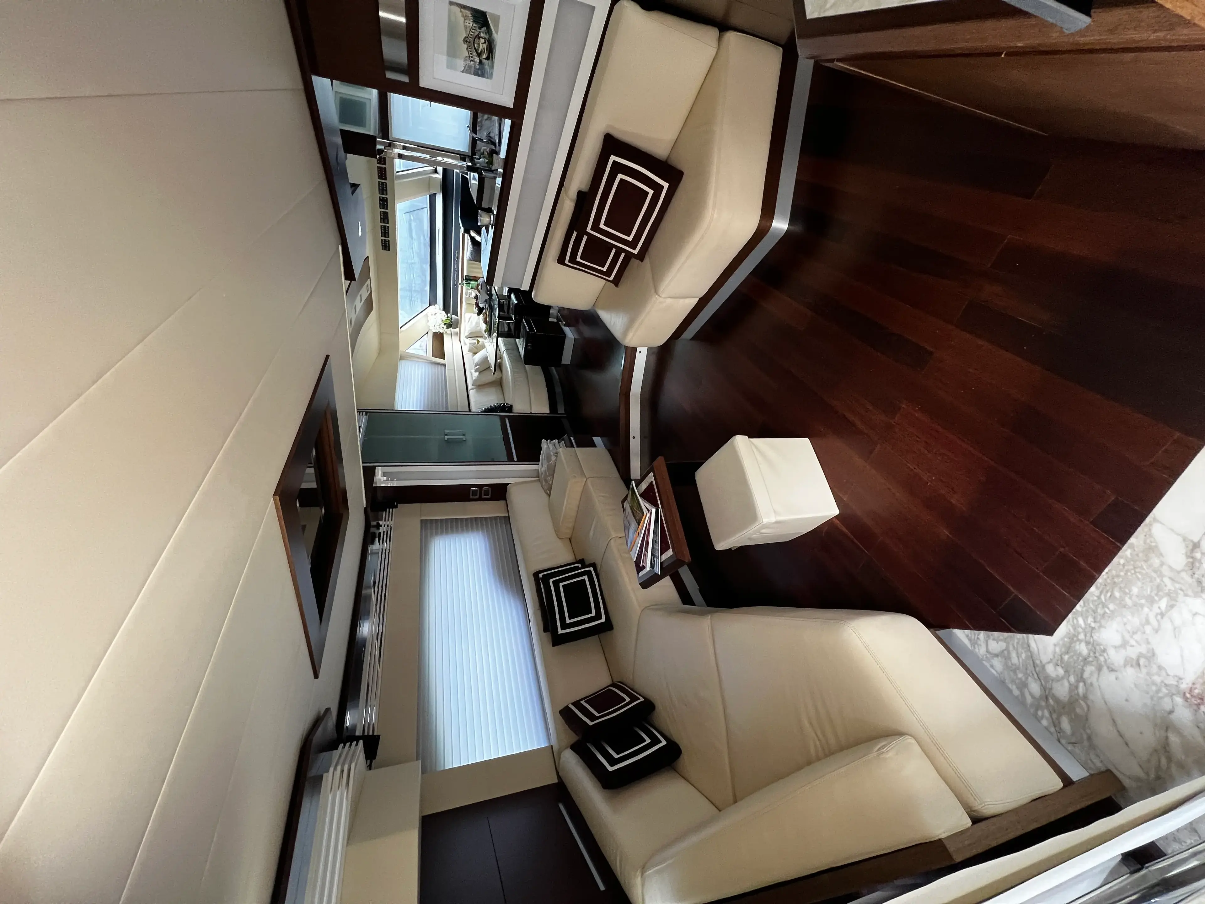 QUO VADIS thumbnail 15