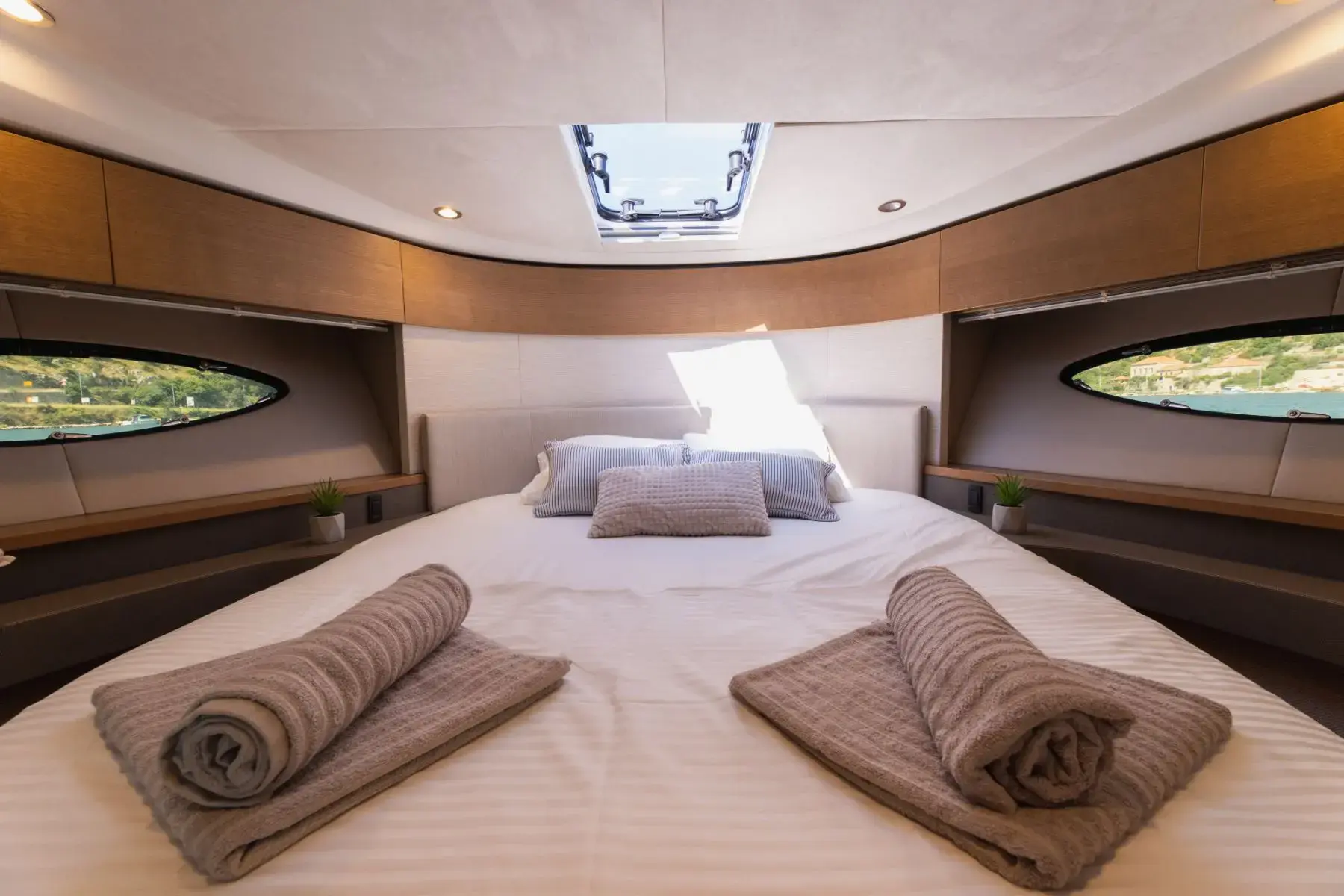 Contessa thumbnail 42