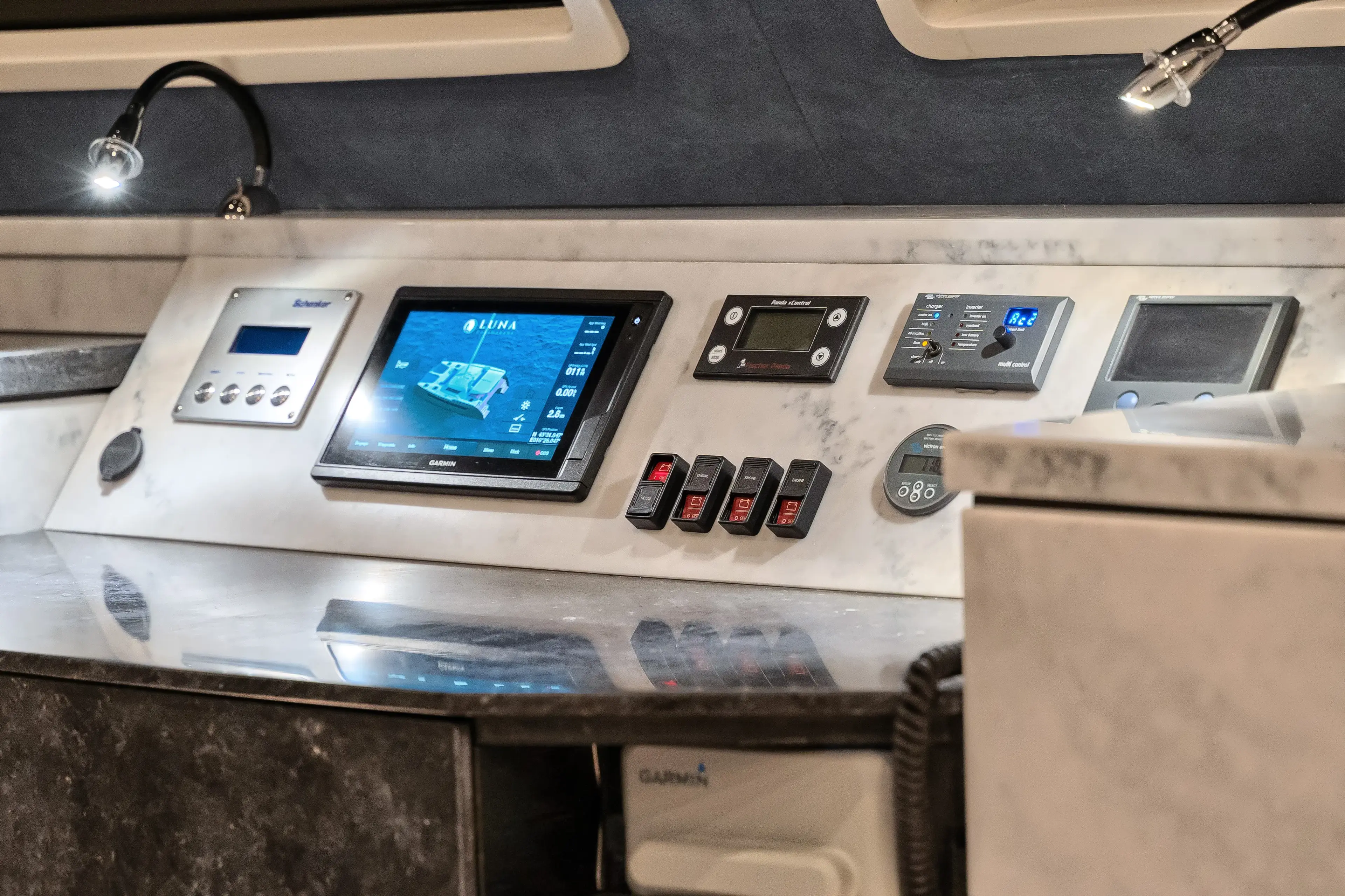 KATAMARAN thumbnail 34