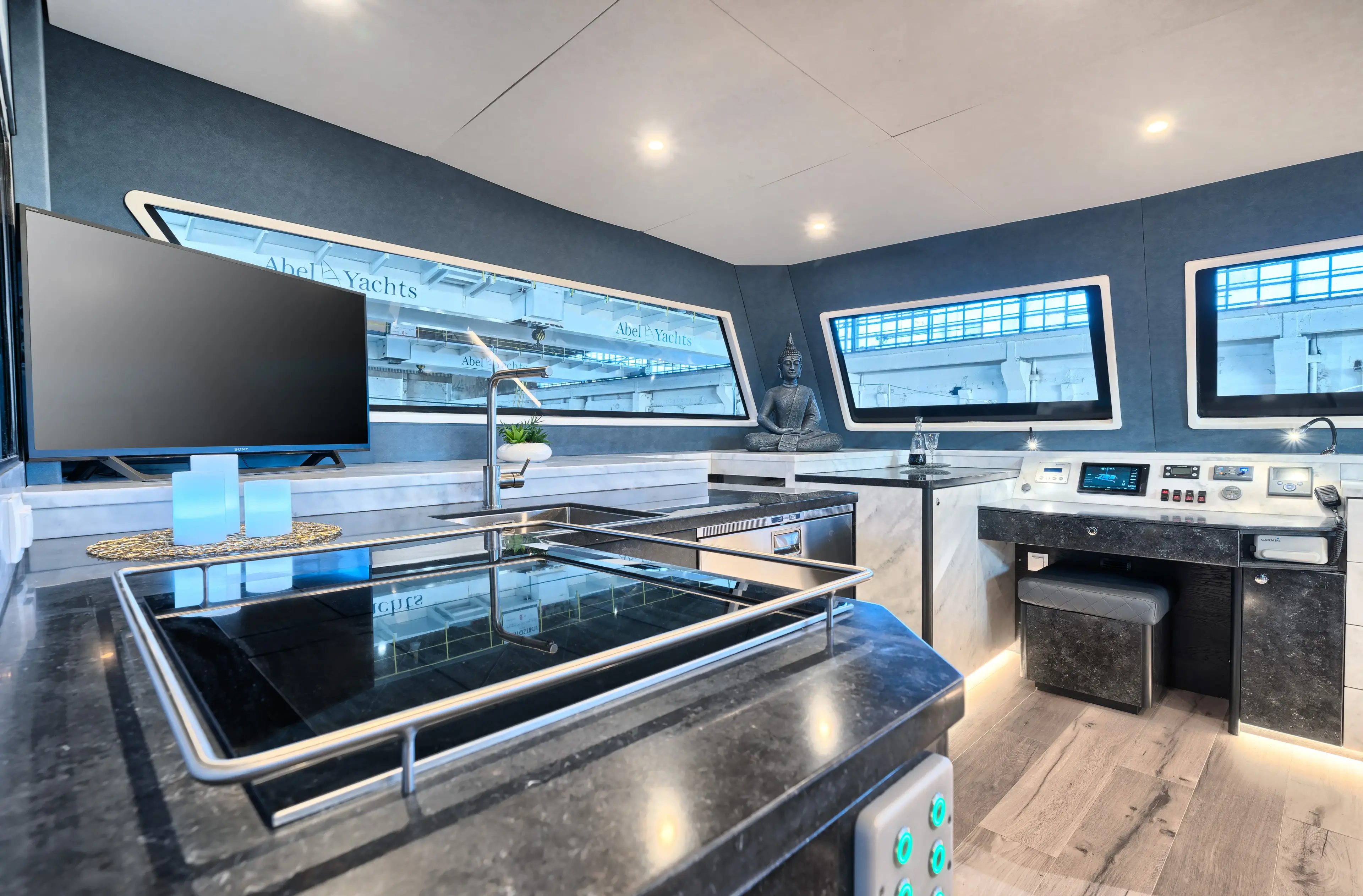 KATAMARAN thumbnail 40