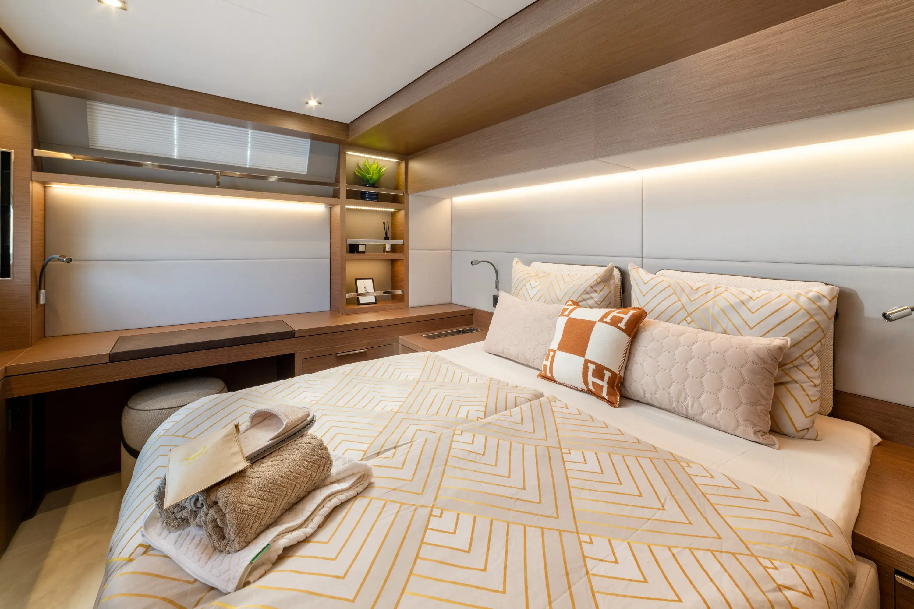 PRINCESS S thumbnail 12