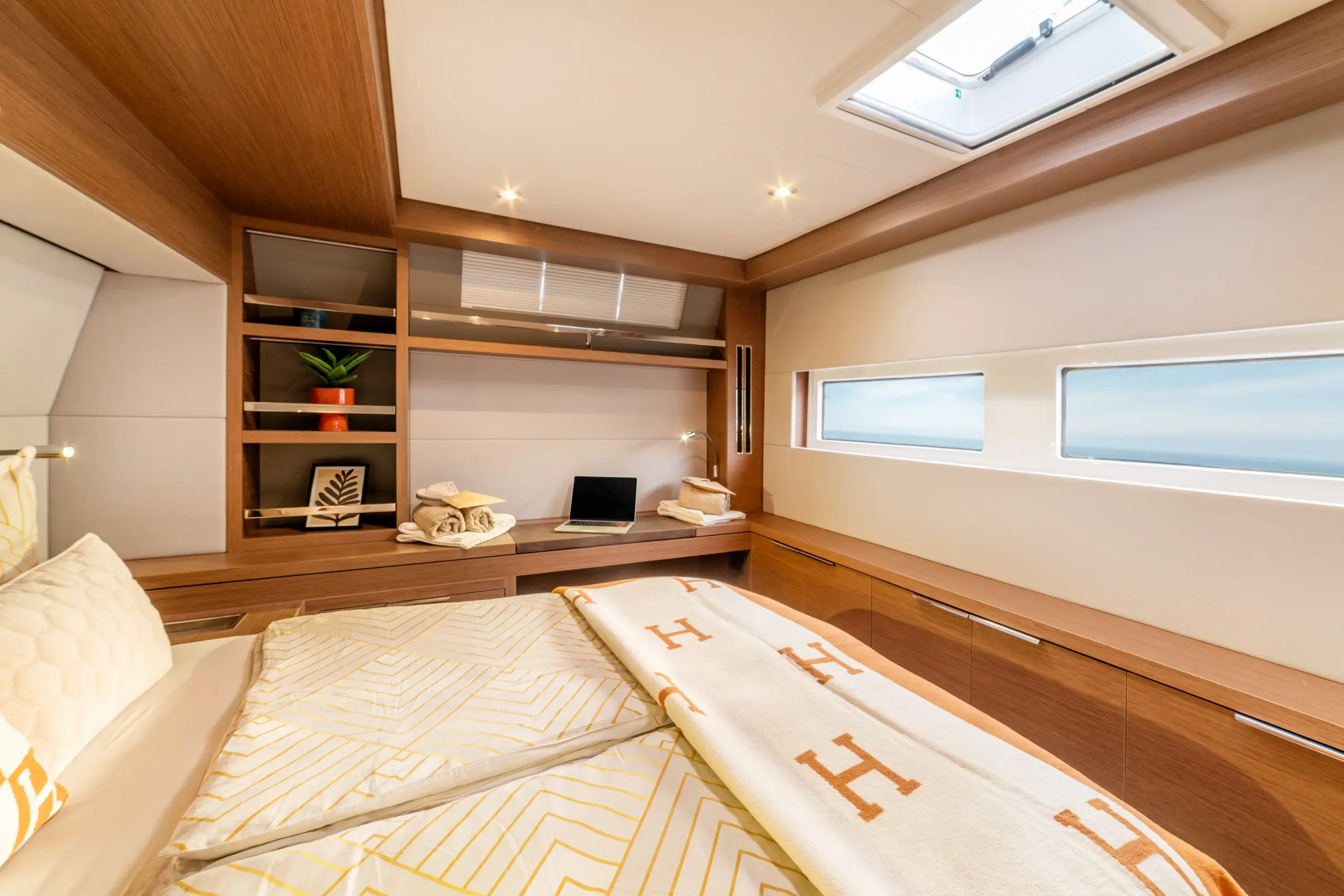 PRINCESS S thumbnail 24