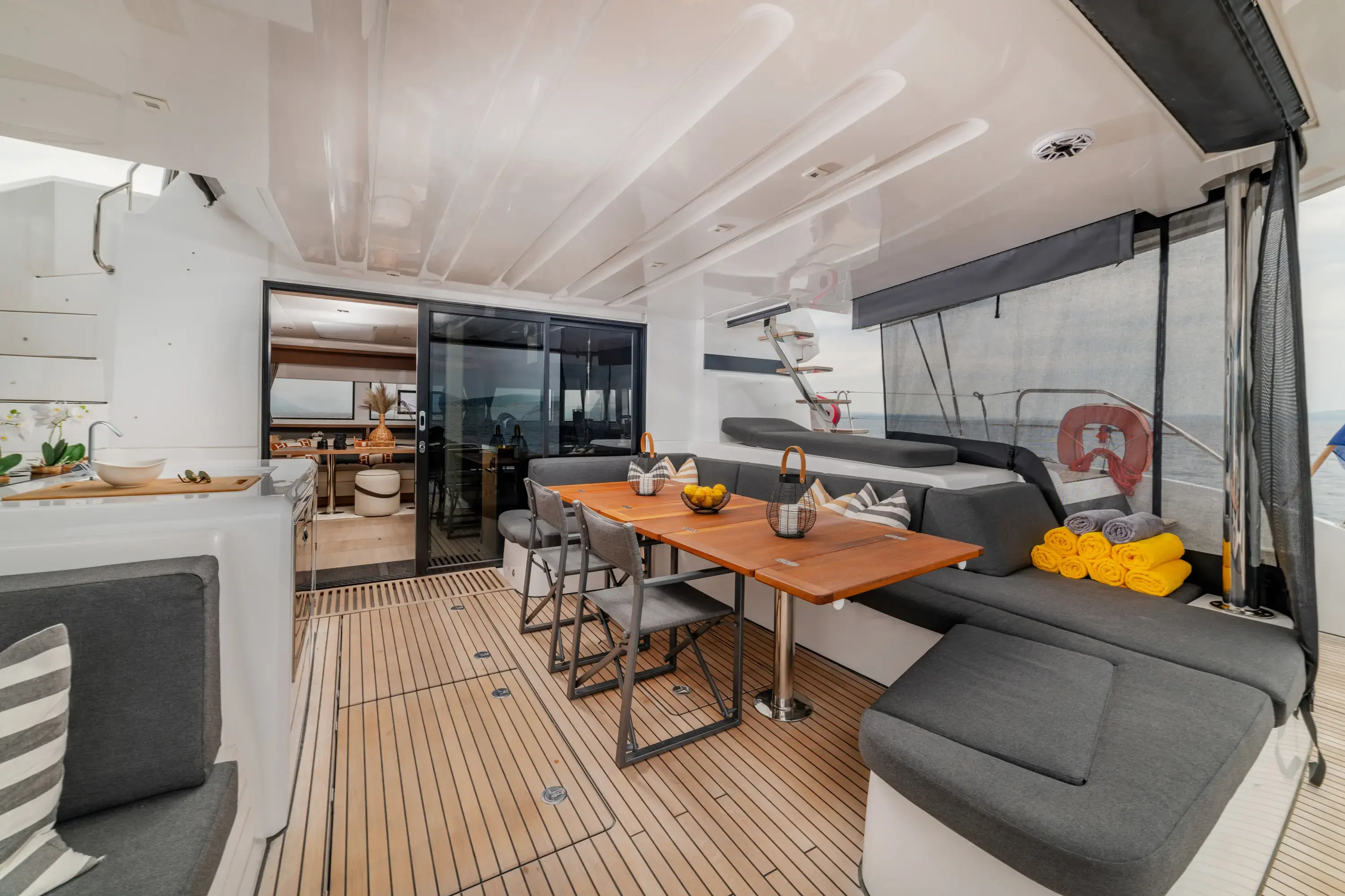 PRINCESS S thumbnail 55