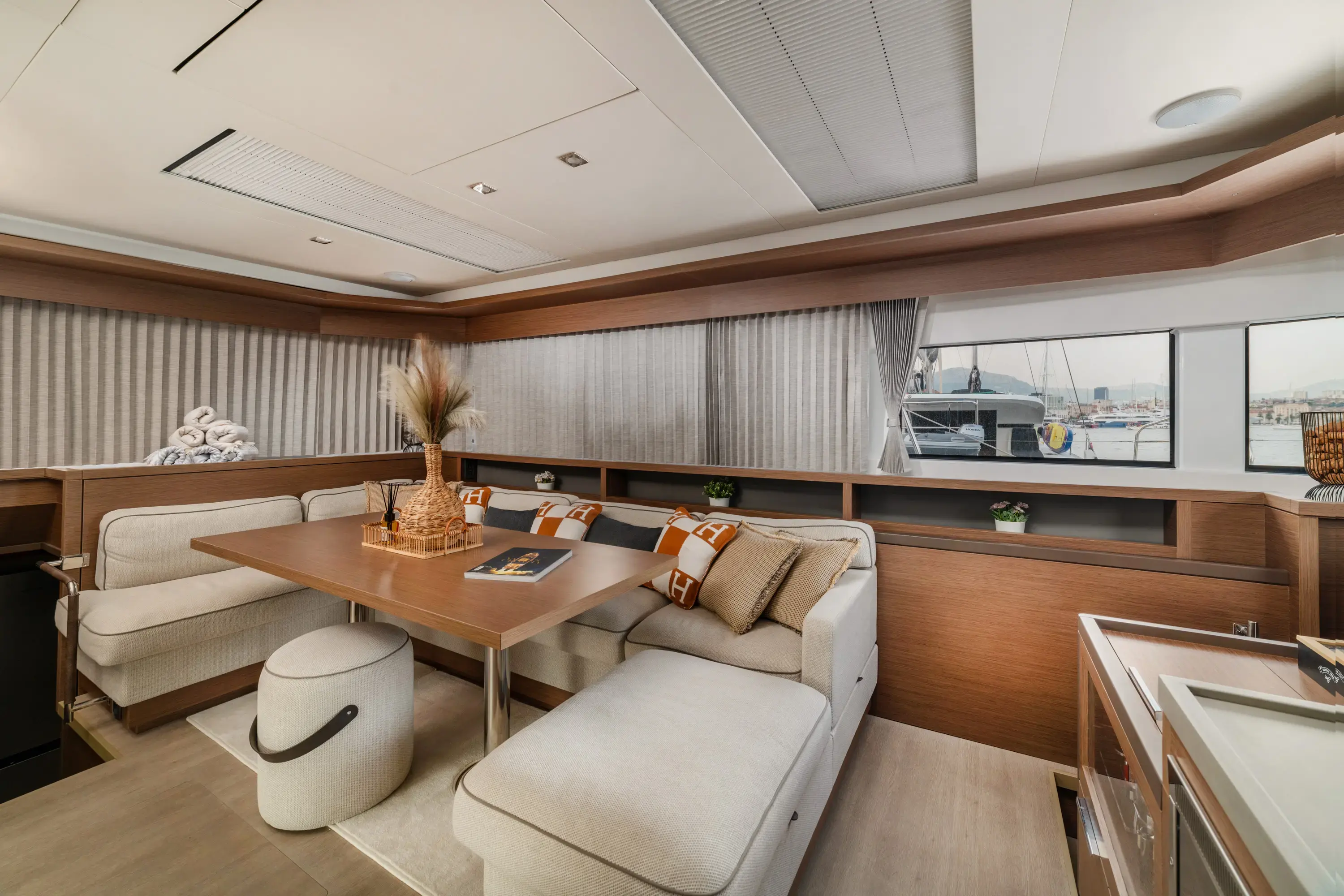 PRINCESS S thumbnail 8