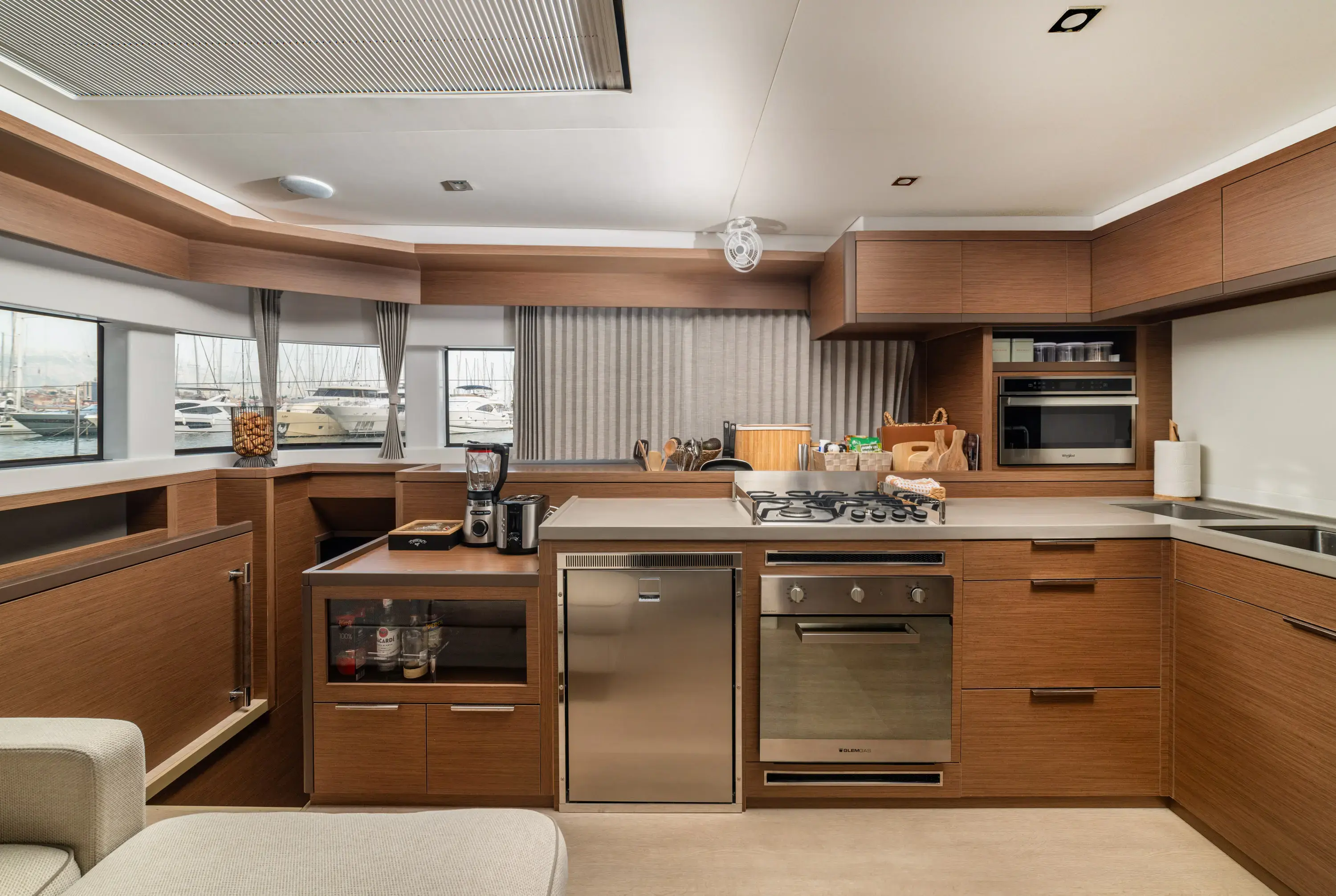 PRINCESS S thumbnail 9