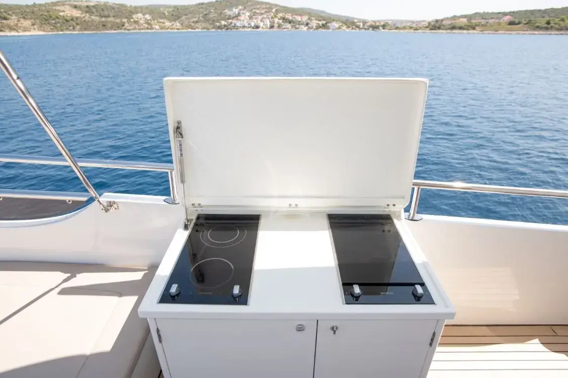 SEA BREEZE II thumbnail 11