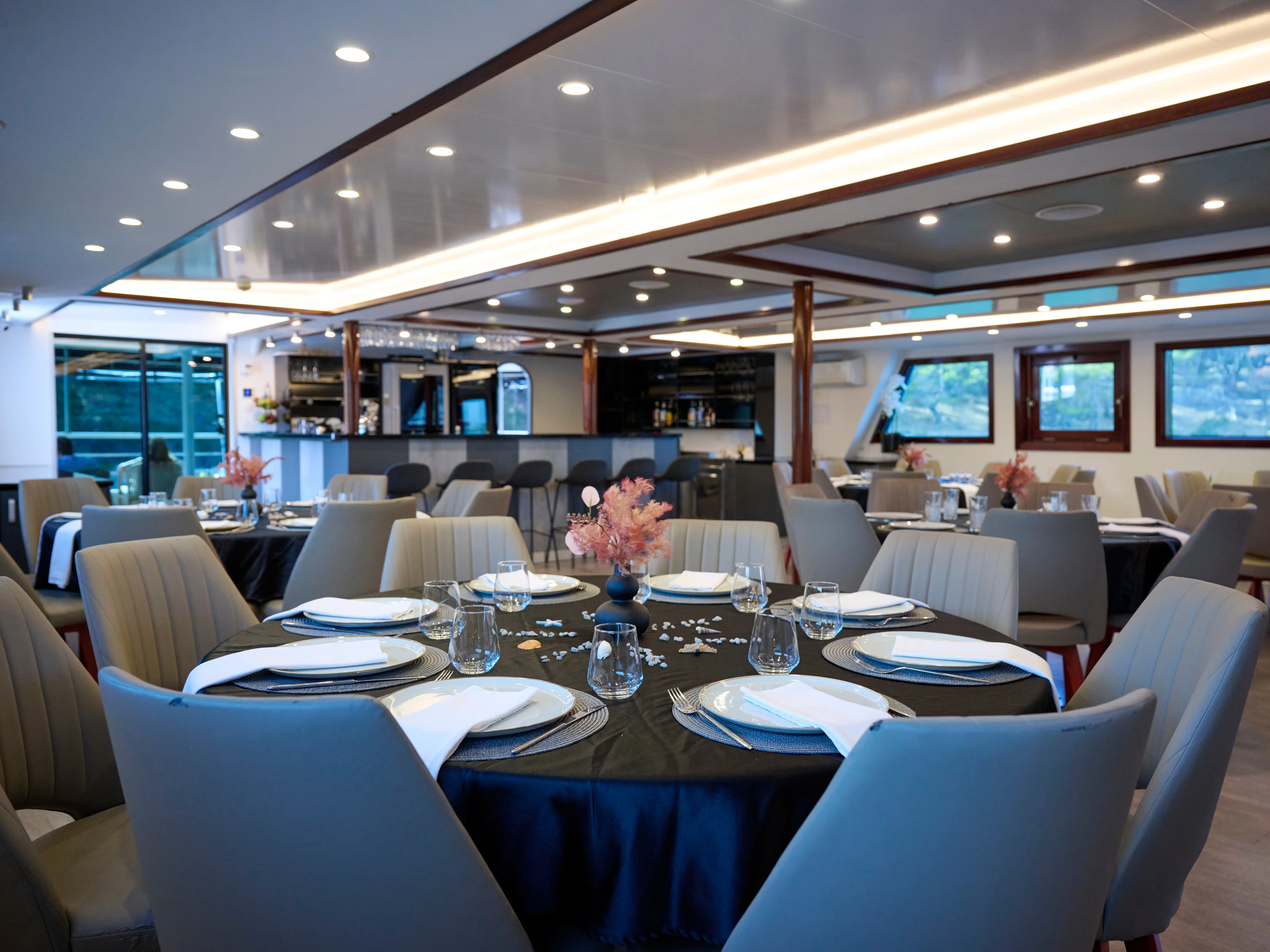 Lupus Mare preview 2