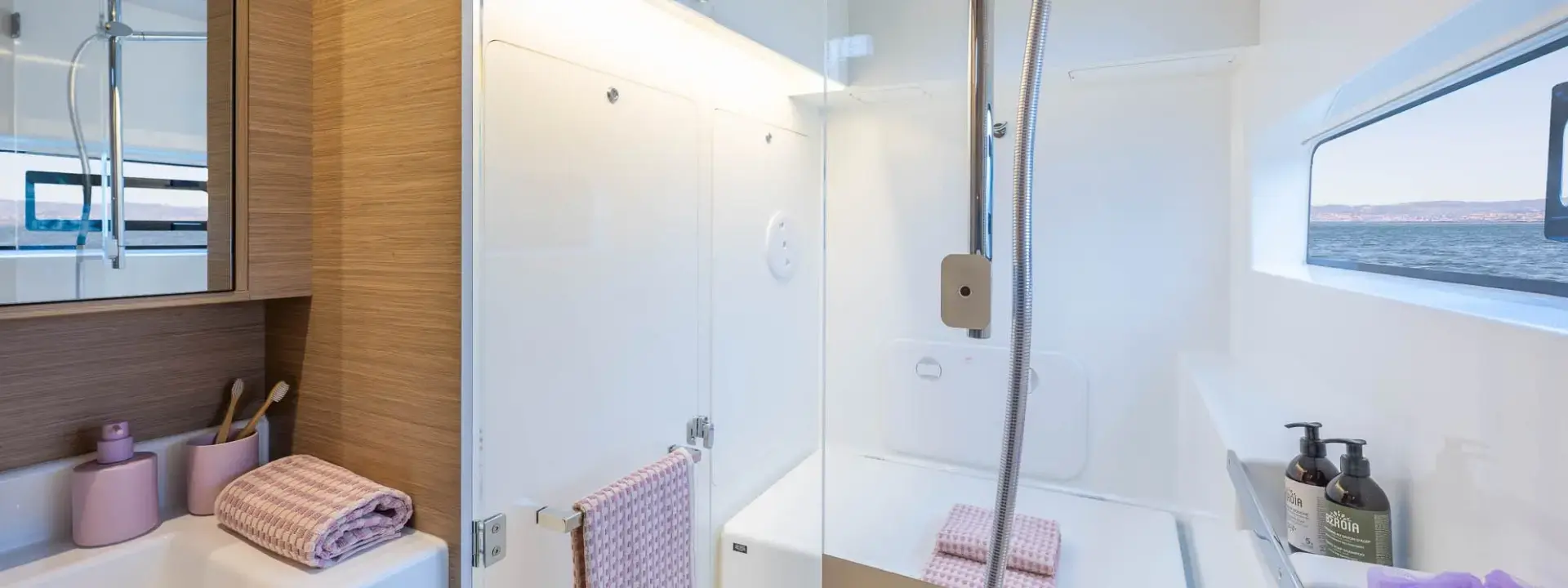 BLUE HORIZON thumbnail 22