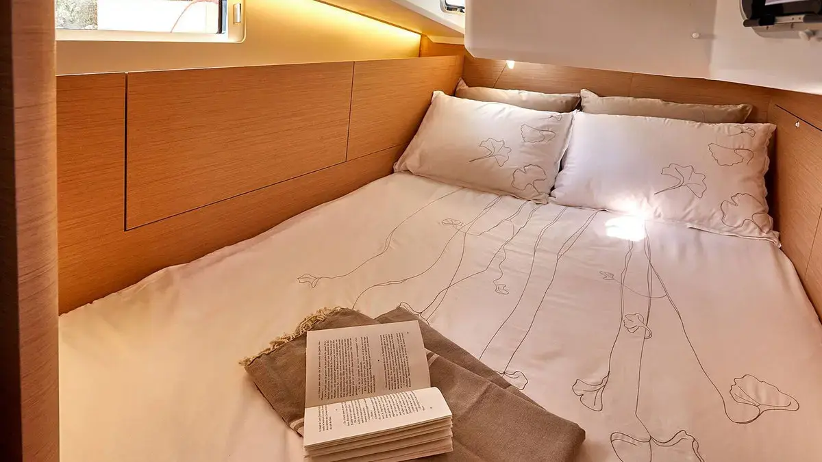 Sunsail 410 Classic thumbnail 5