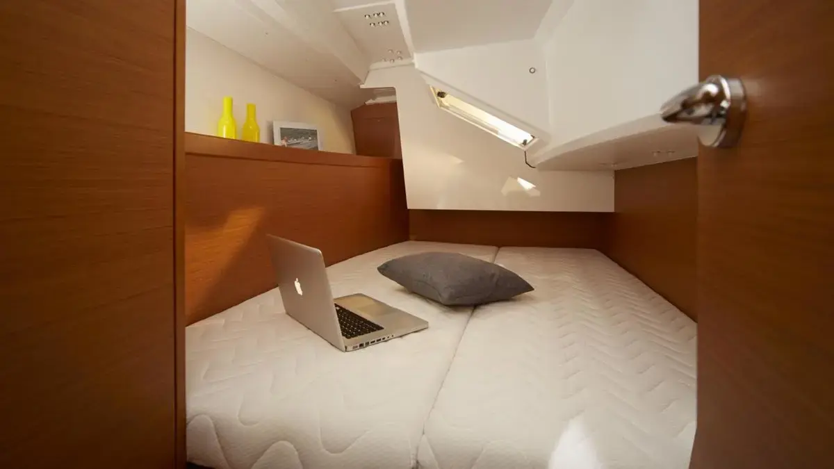 Sunsail 34- 2/1 Classic thumbnail 6