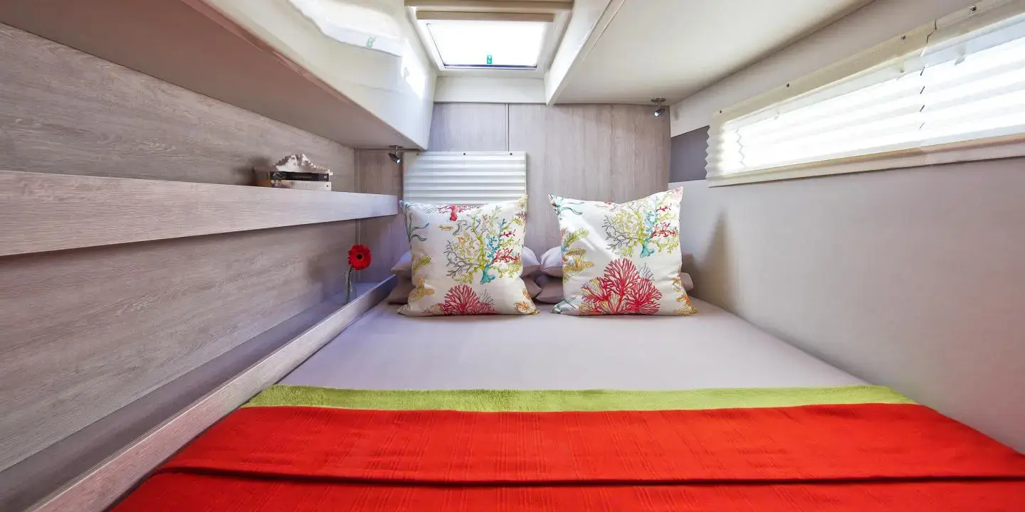 Moorings 4000/3 Club thumbnail 7