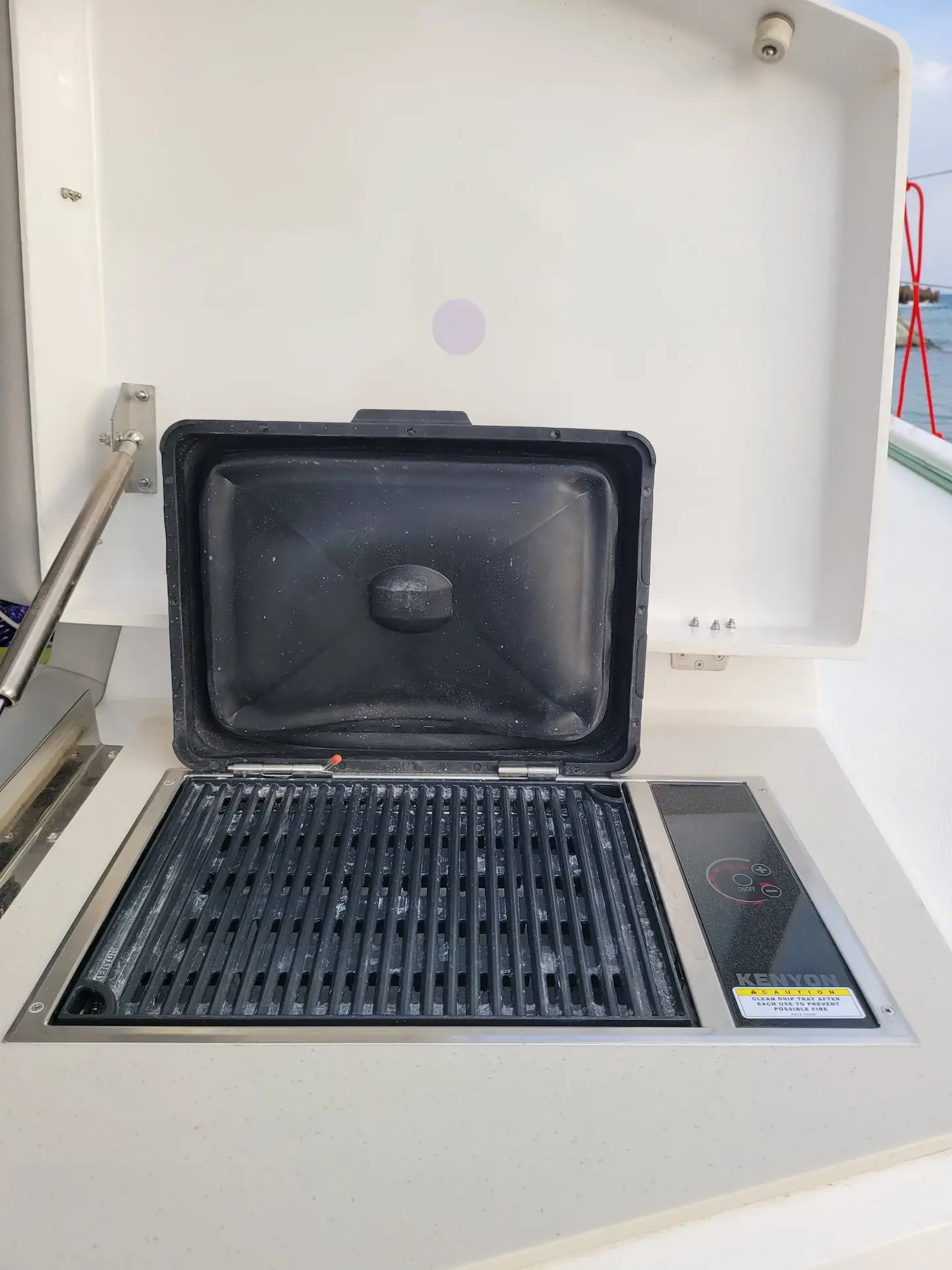 Trident thumbnail 14