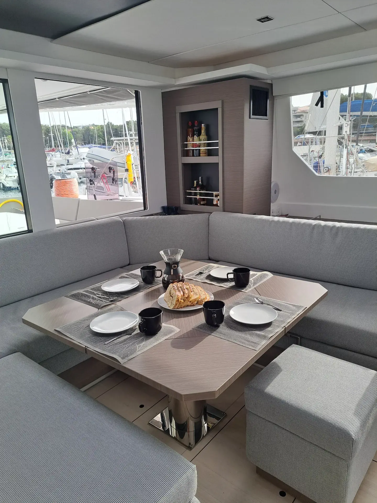 Trident thumbnail 18