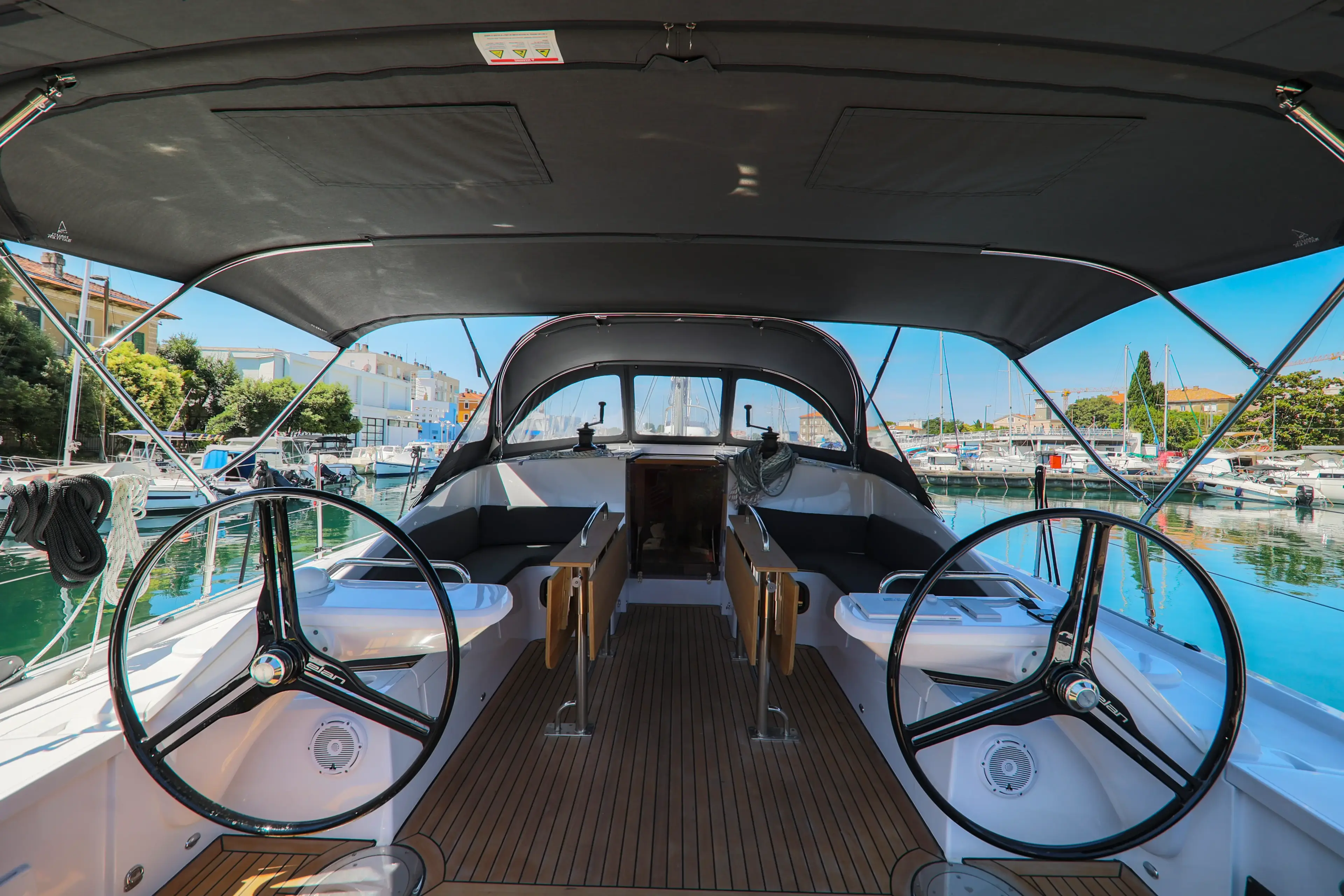 VEKENEGA thumbnail 6