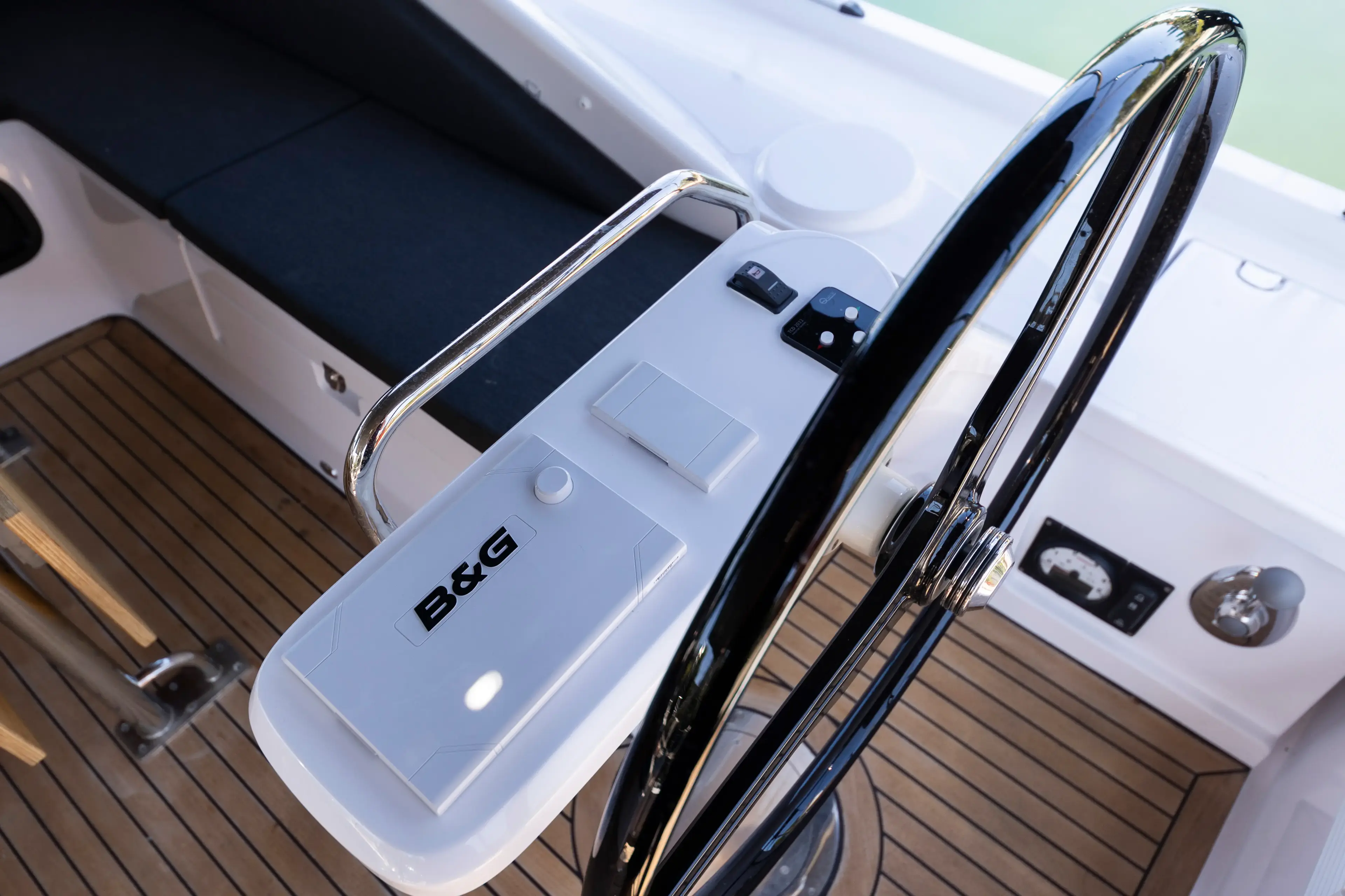 VEKENEGA thumbnail 11