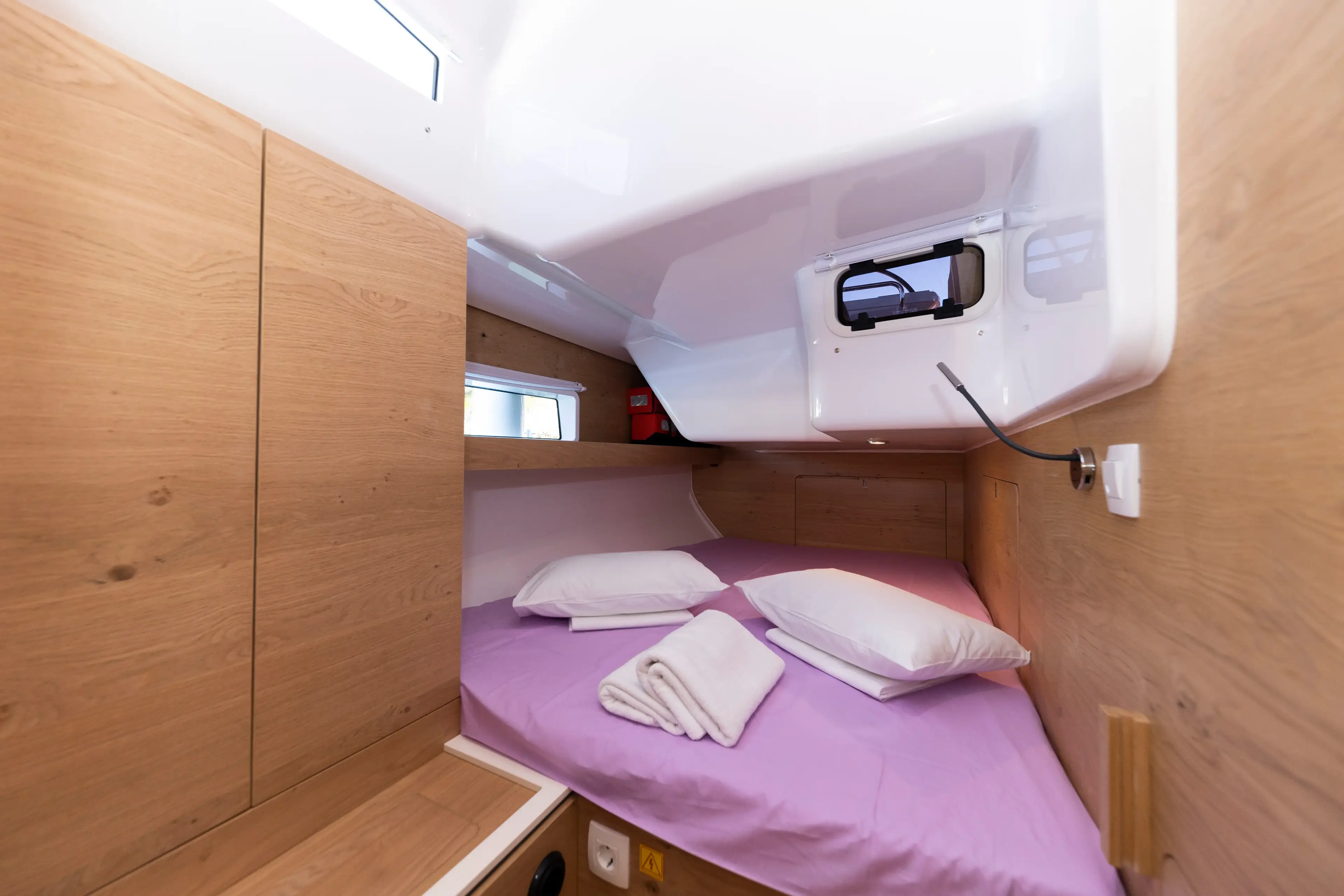 VEKENEGA thumbnail 25