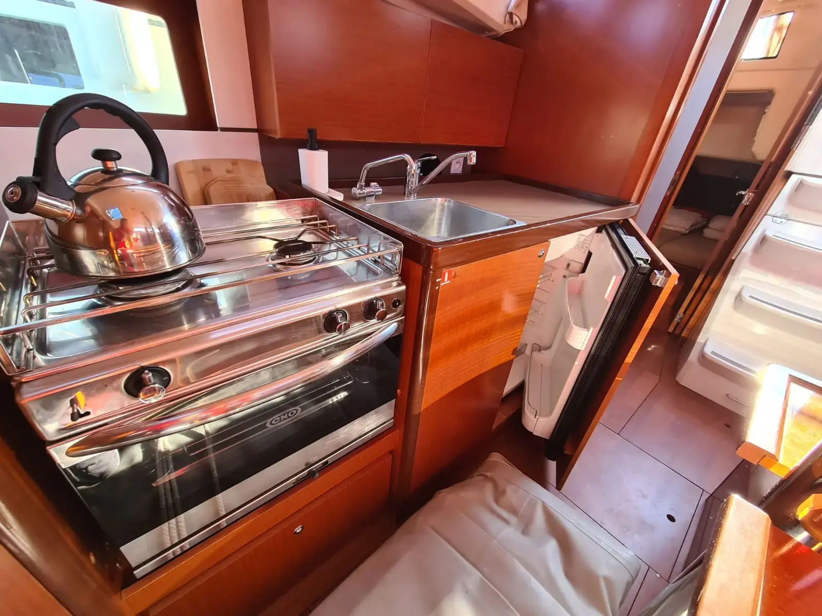 LAMPUGA thumbnail 16