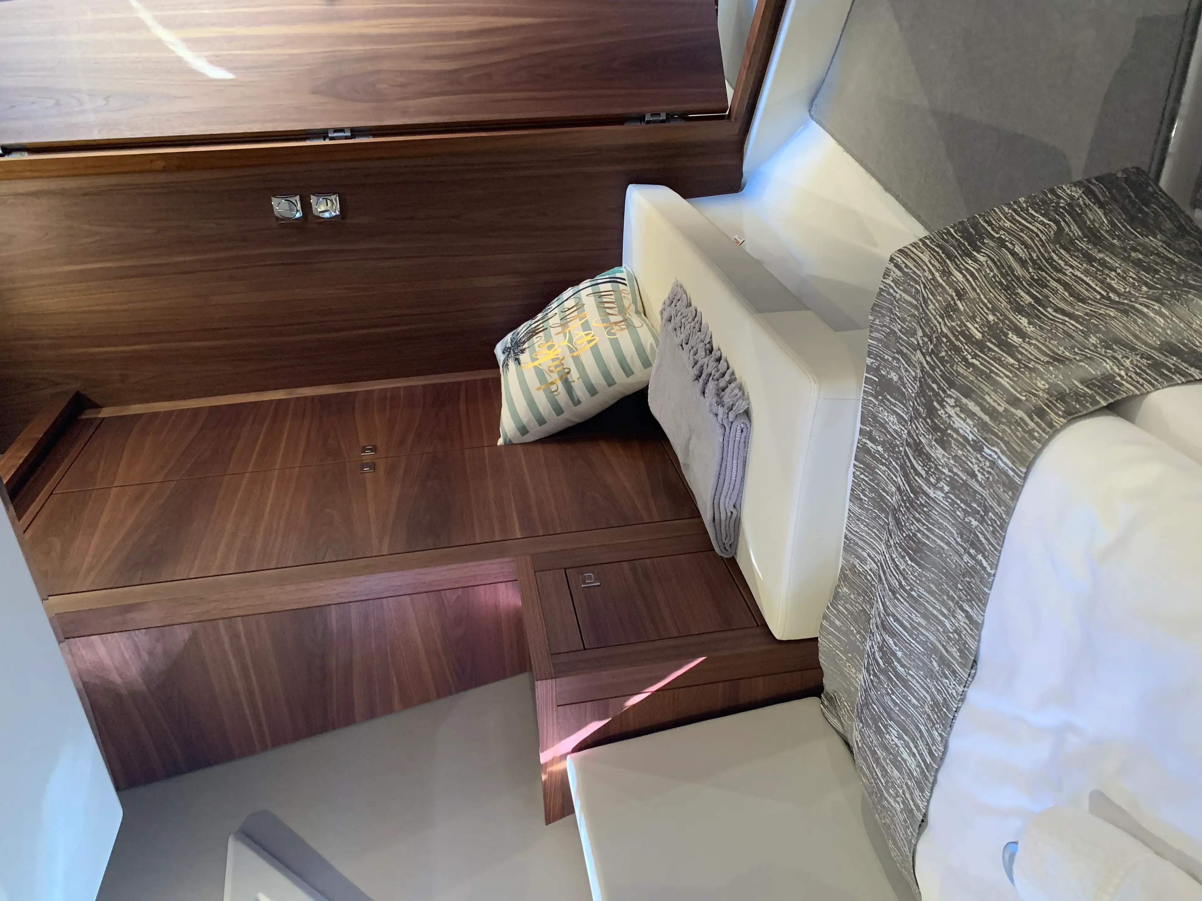 KRISTINA thumbnail 21