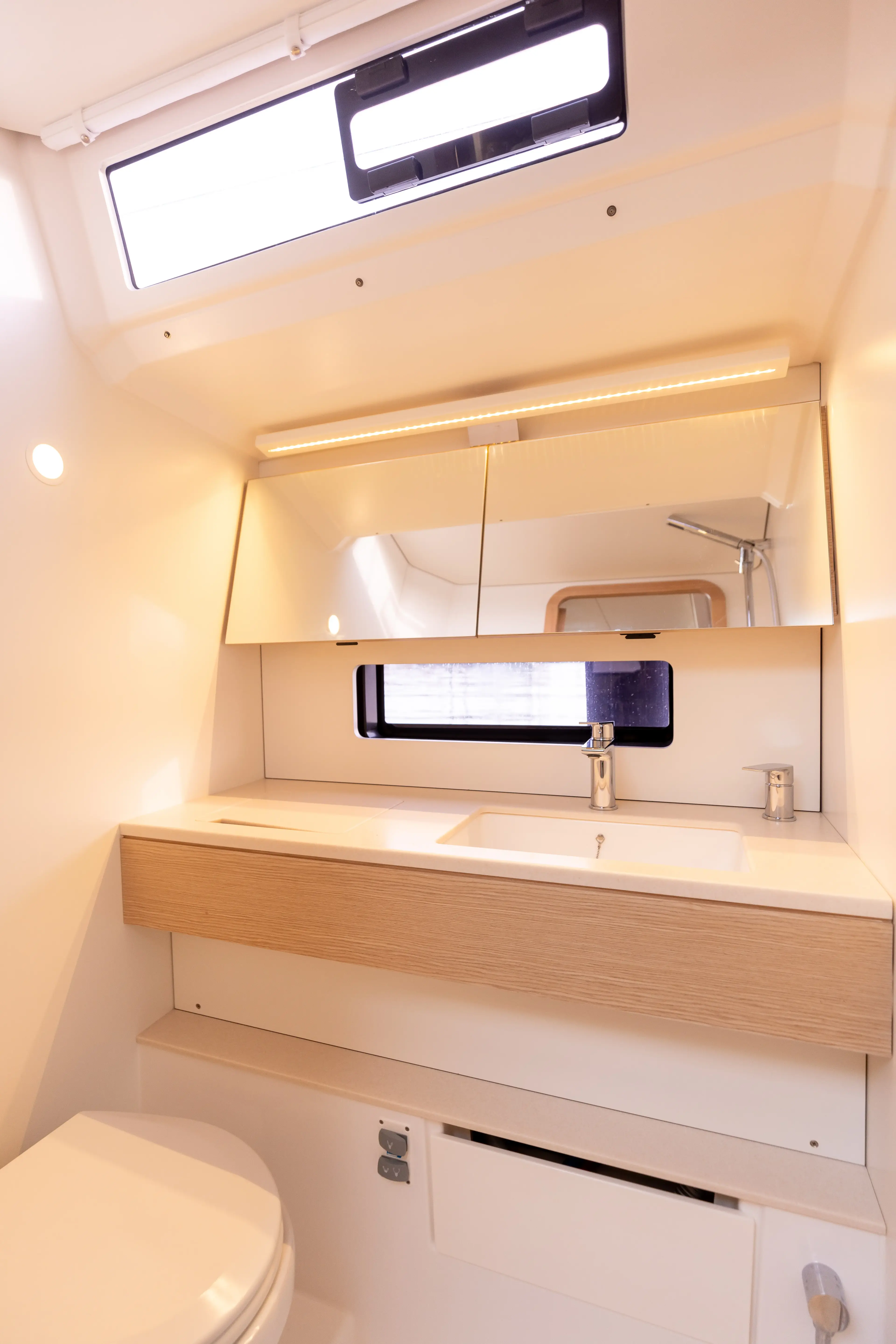 Sunsail 41.3 Premium thumbnail 13