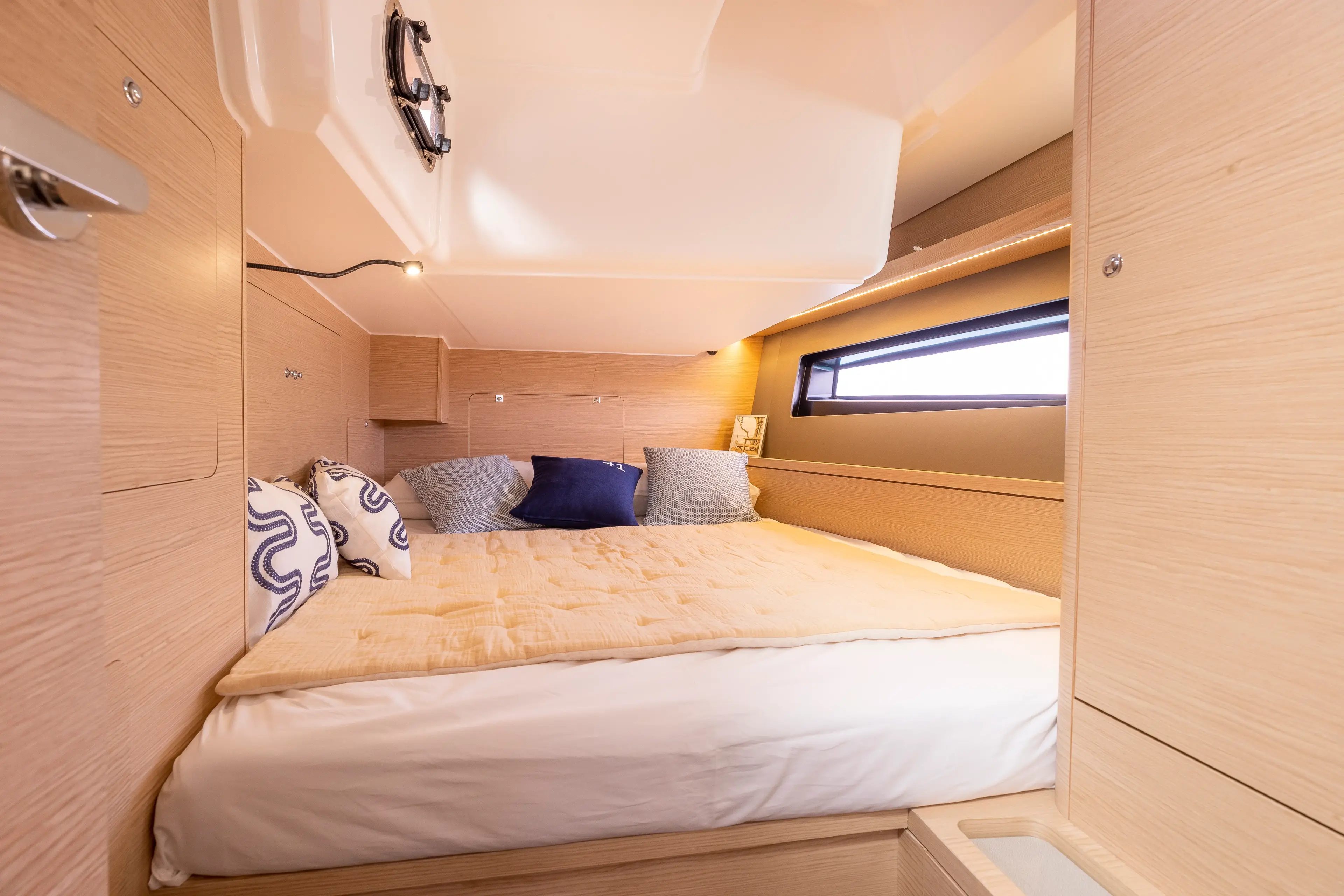 Sunsail 41.3 Premium thumbnail 7